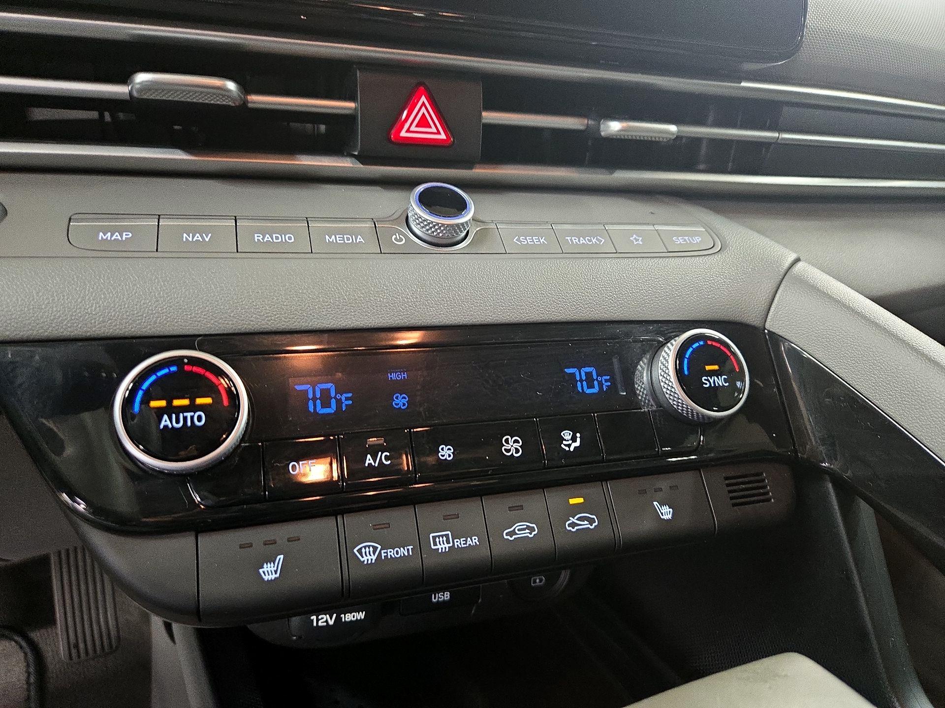 Thumbnail: 2023 Hyundai Elantra - 17