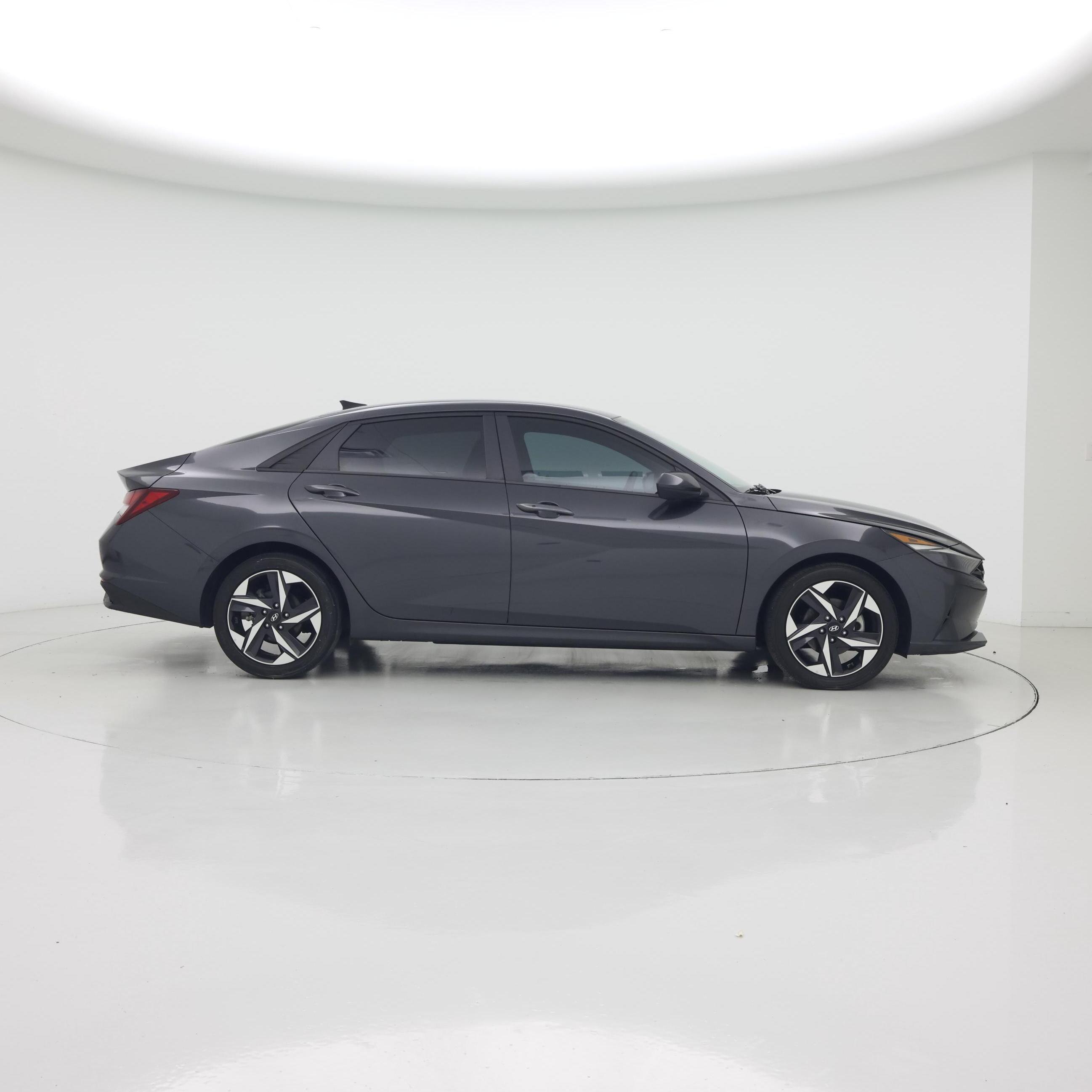 Thumbnail: 2023 Hyundai Elantra - 7