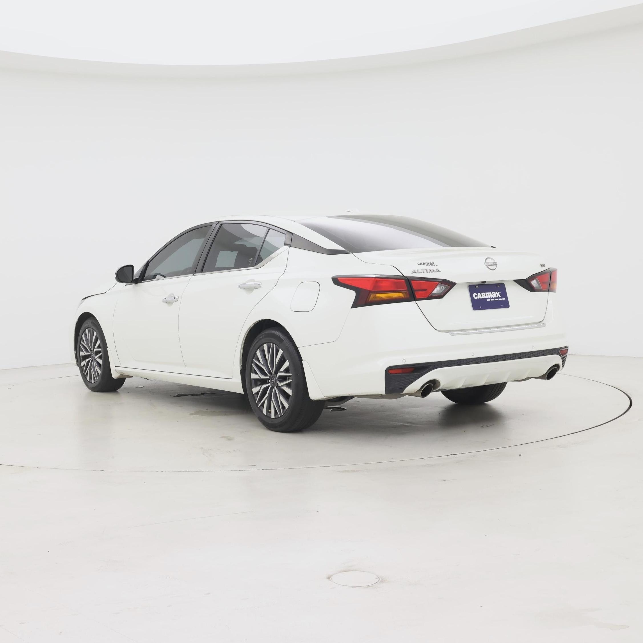 Thumbnail: 2023 Nissan Altima - 2