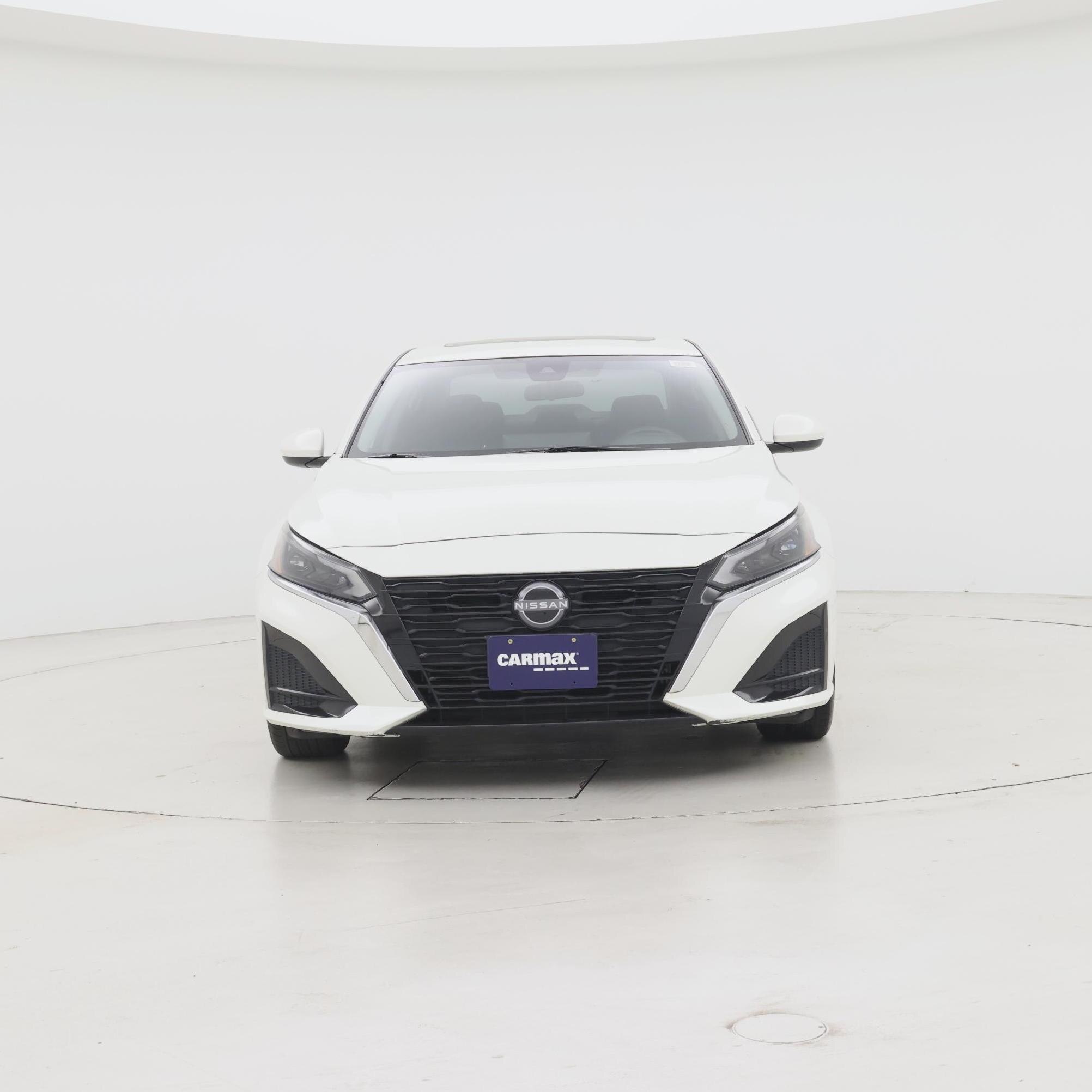 Thumbnail: 2023 Nissan Altima - 5