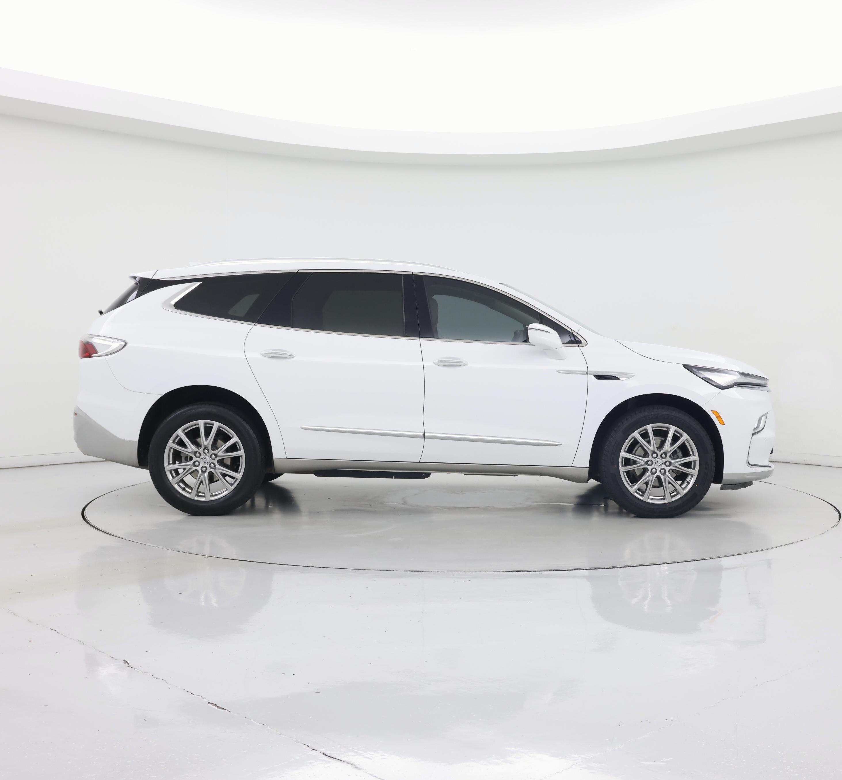 Thumbnail: 2023 Buick Enclave - 7