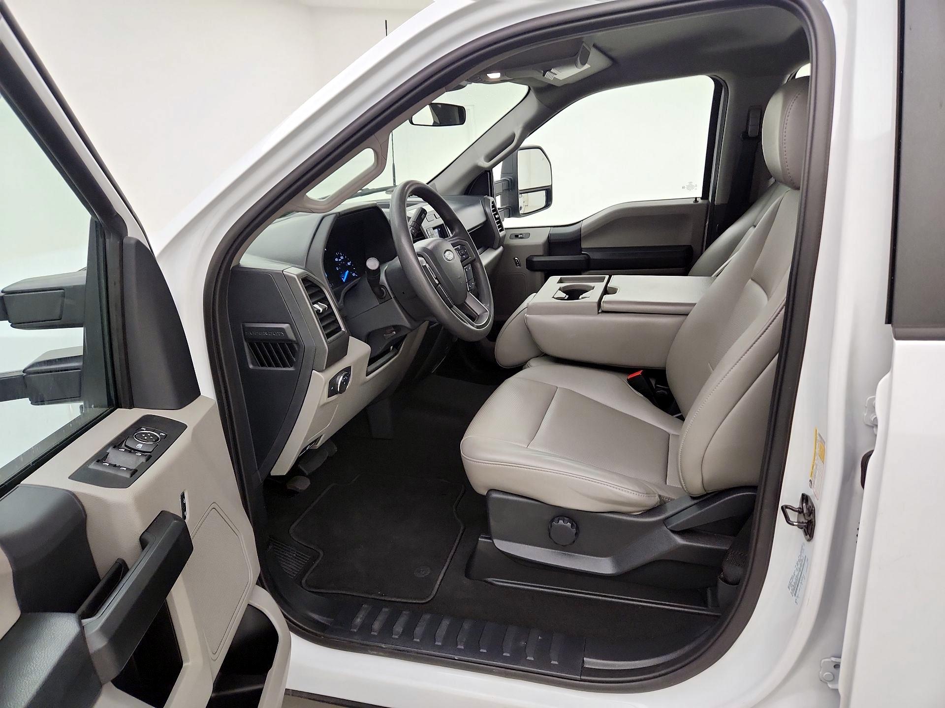 Thumbnail: 2022 Ford F-250 - 11