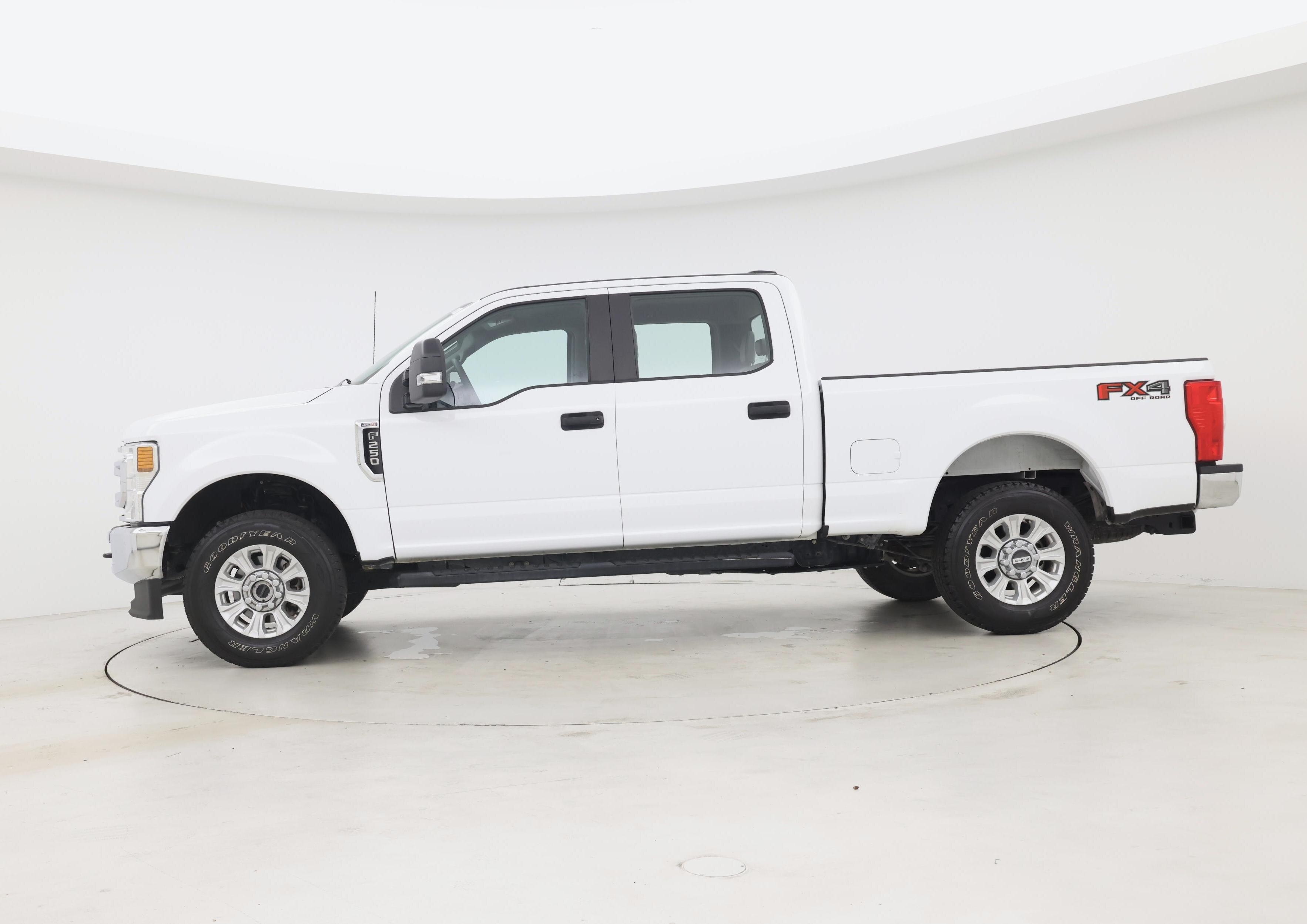 Thumbnail: 2022 Ford F-250 - 3