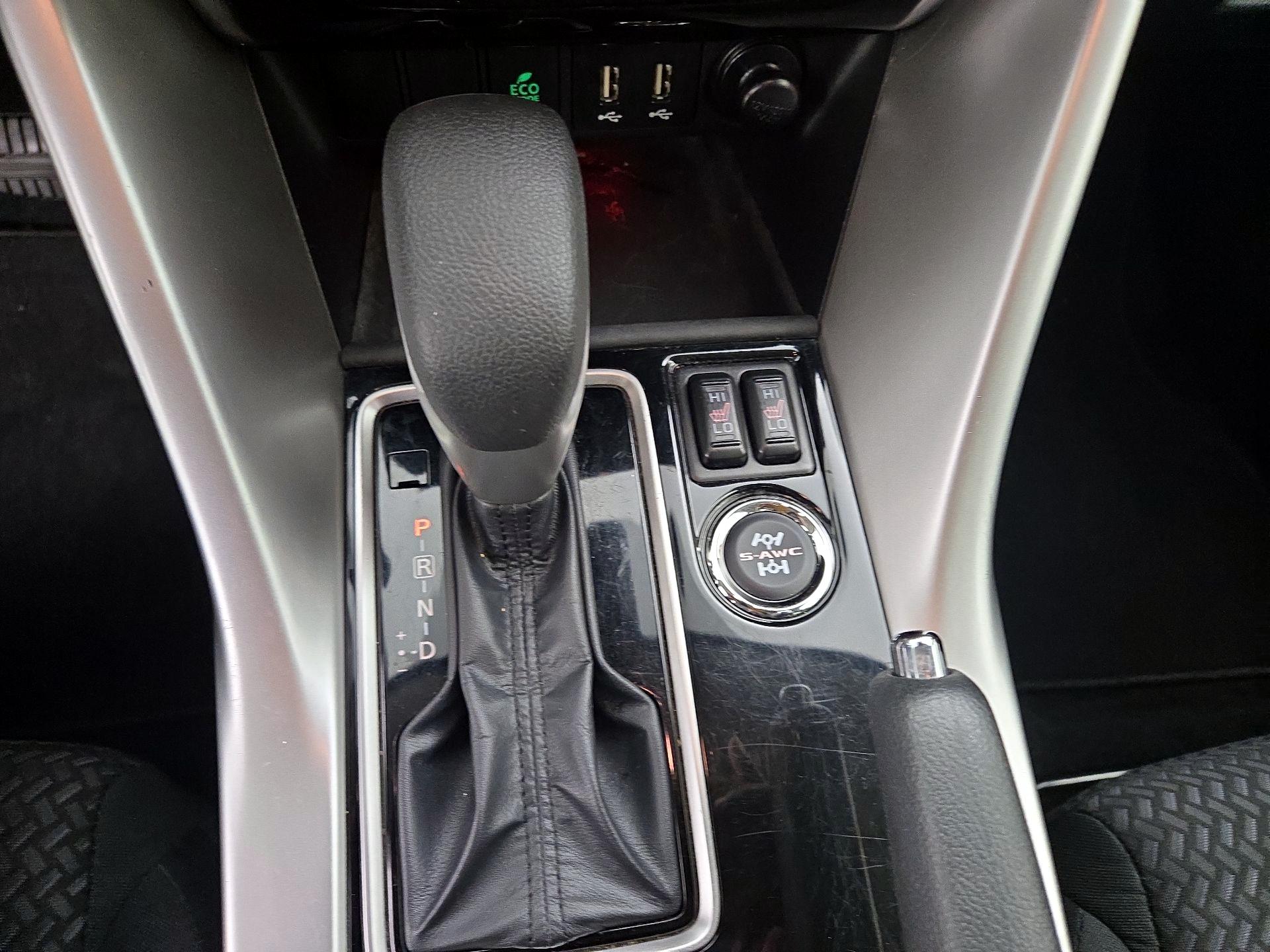 Thumbnail: 2024 Mitsubishi Eclipse Cross - 17