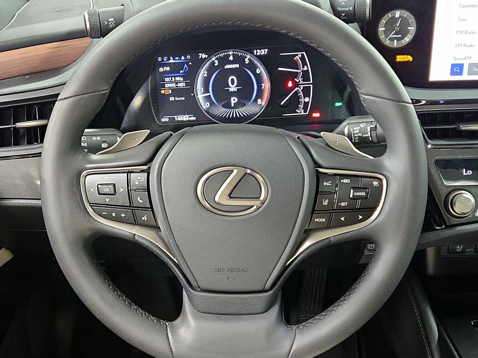 Thumbnail: 2023 Lexus ES - 10