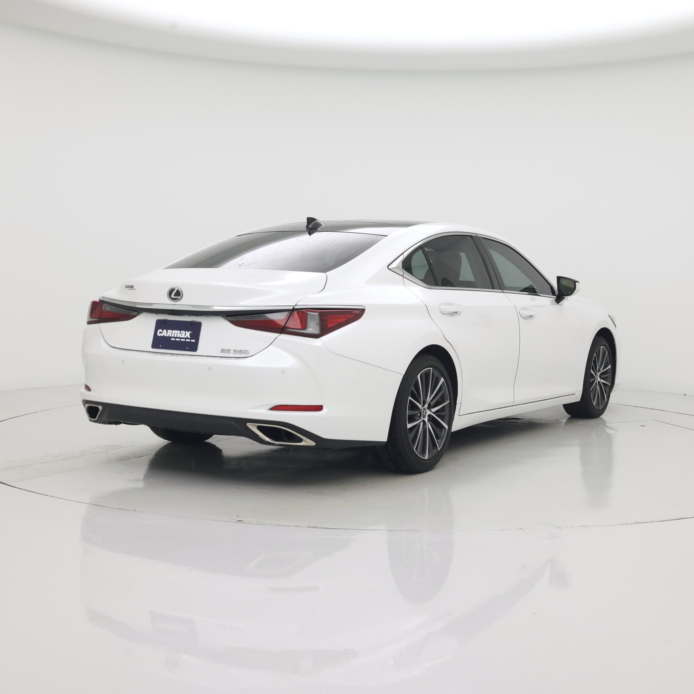 Thumbnail: 2023 Lexus ES - 8