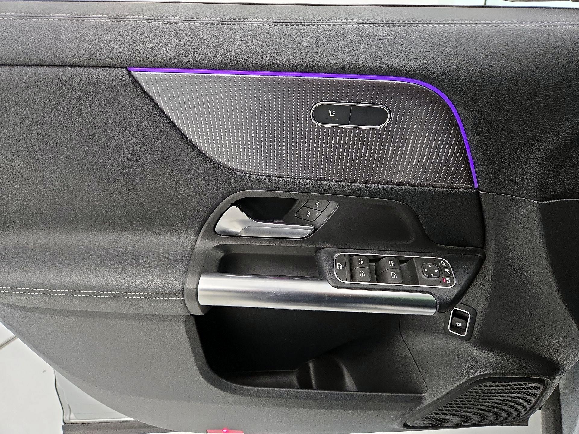 Thumbnail: 2022 Mercedes-Benz GLA - 12