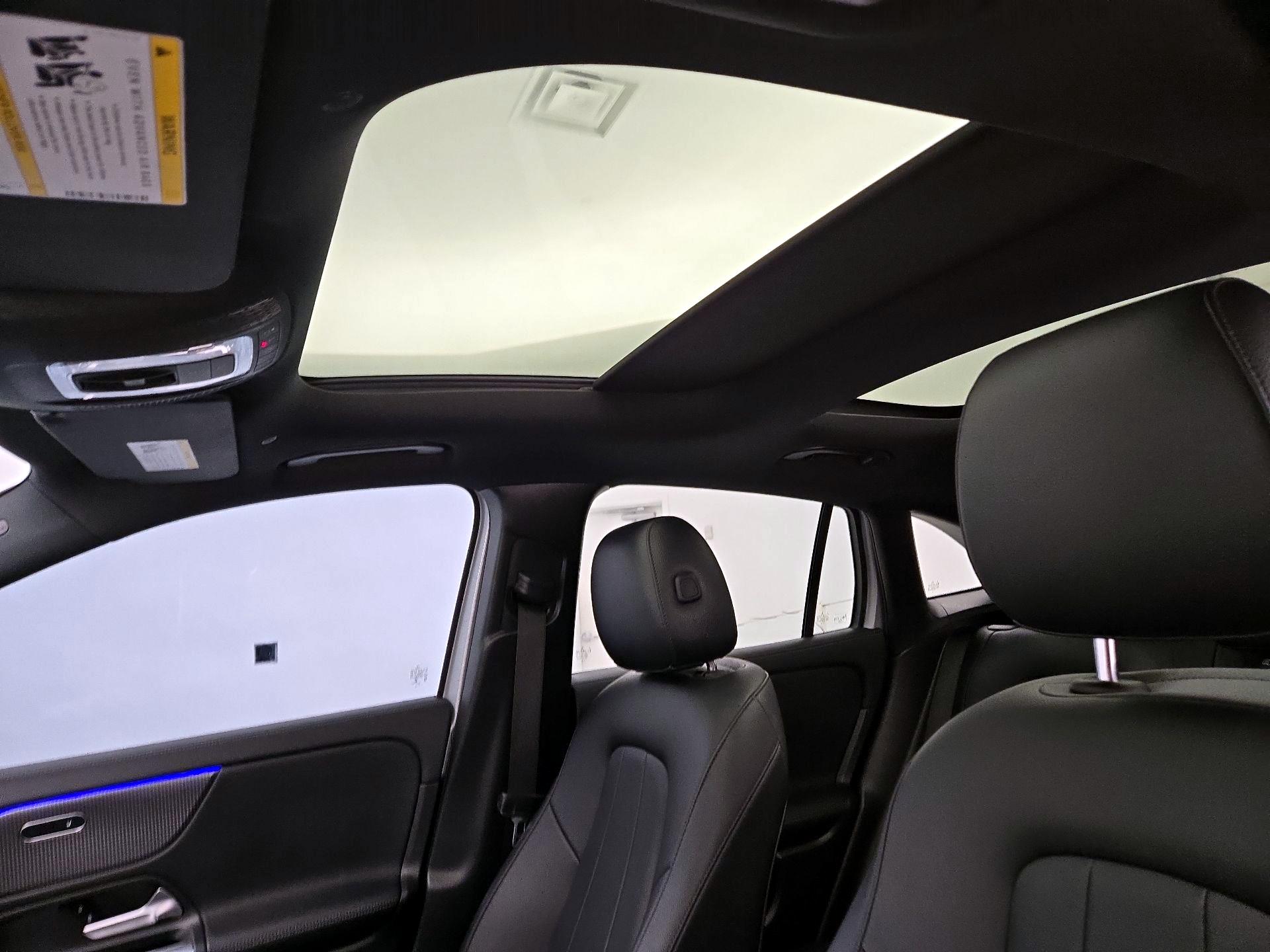 Thumbnail: 2022 Mercedes-Benz GLA - 19