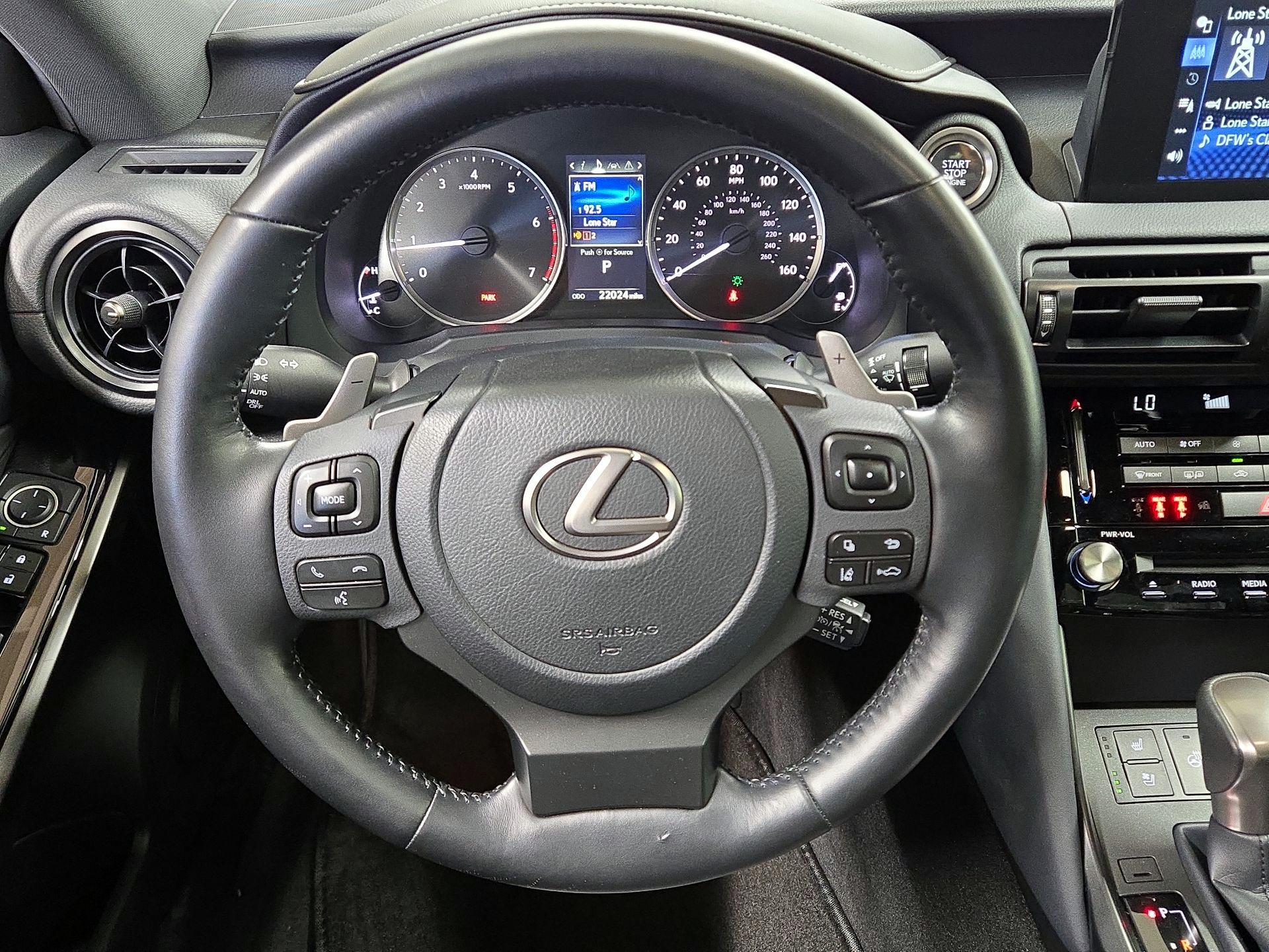 Thumbnail: 2023 Lexus IS - 10
