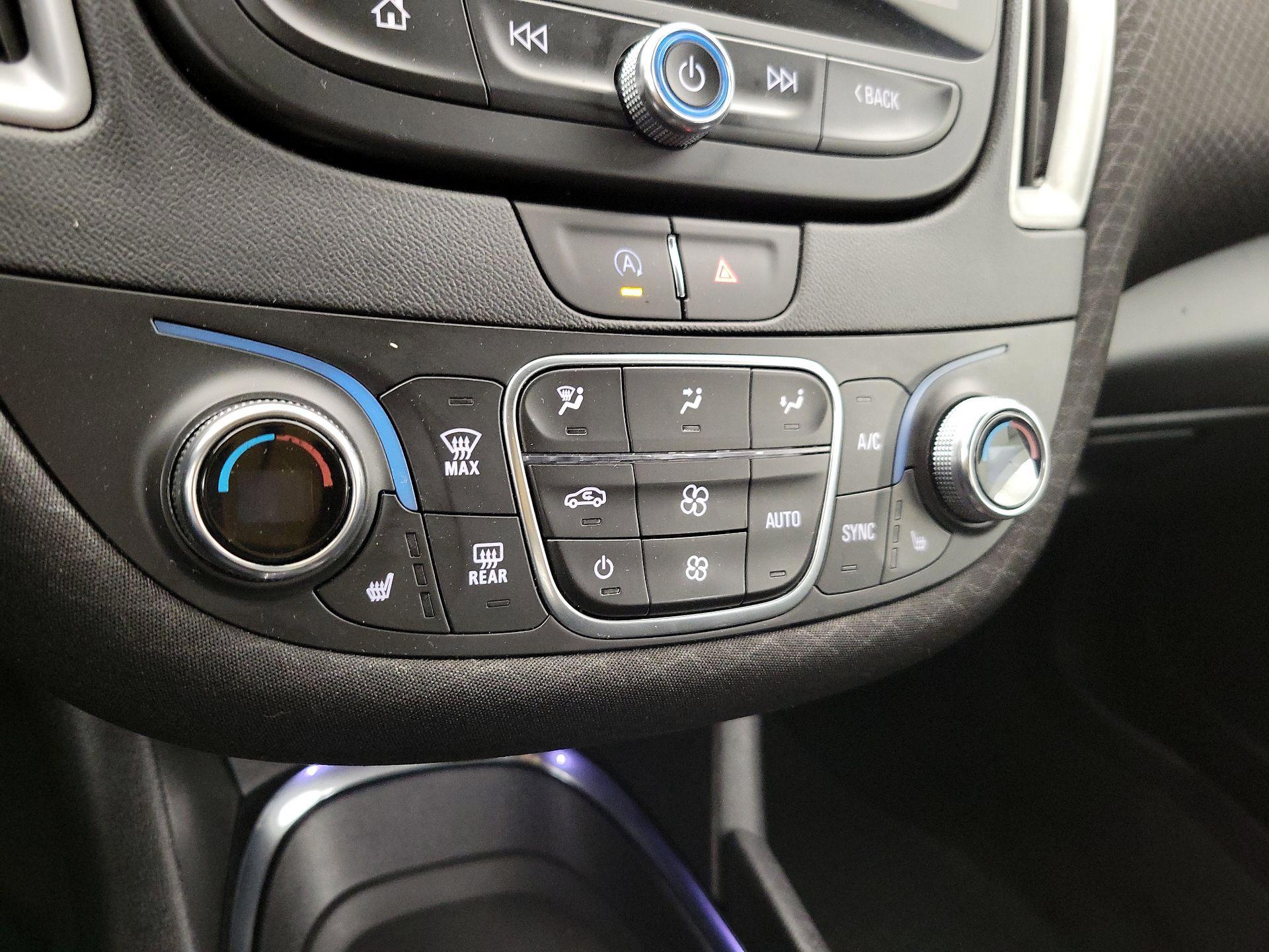 Thumbnail: 2024 Chevrolet Malibu - 16