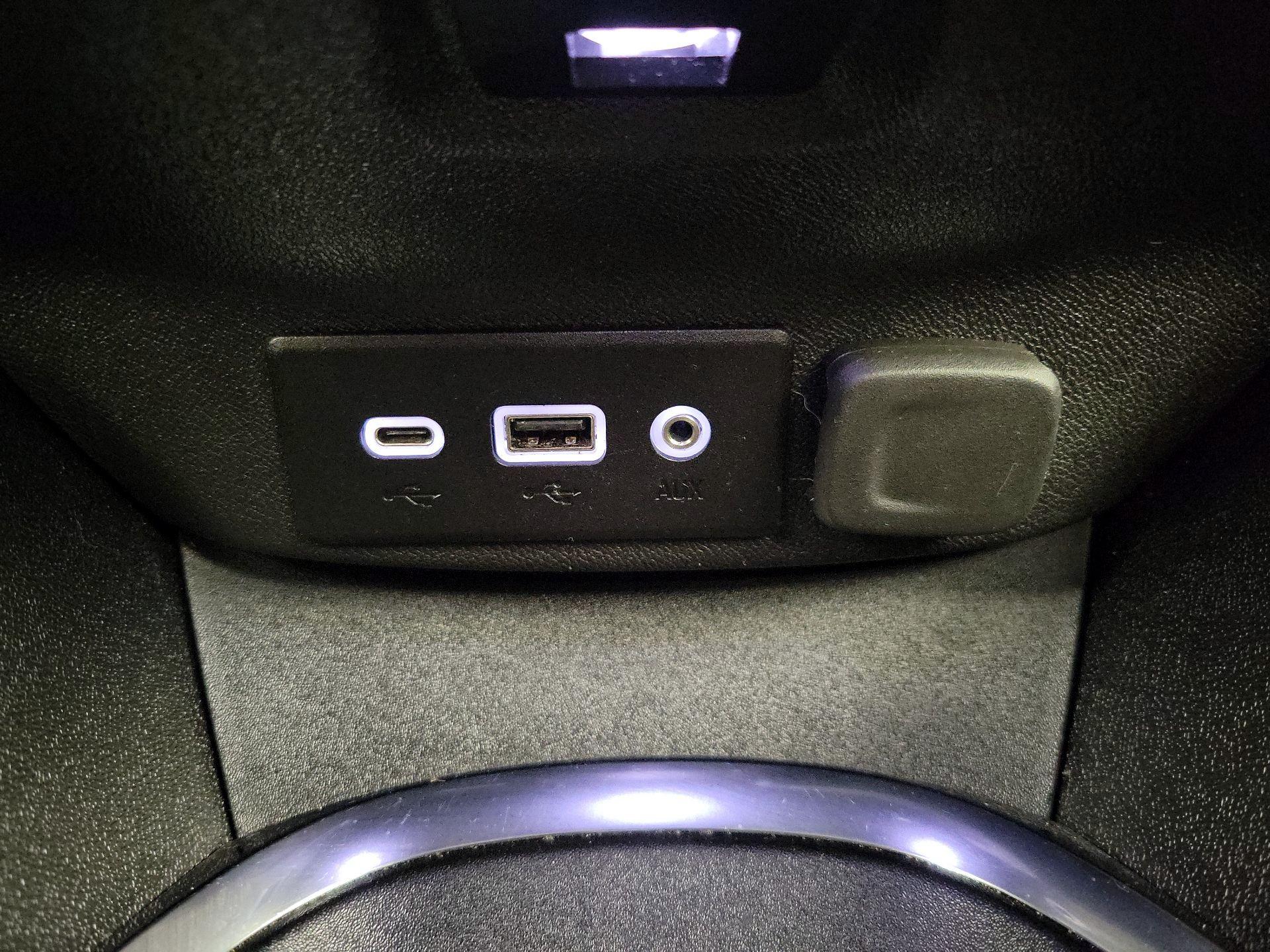 Thumbnail: 2024 Chevrolet Malibu - 18