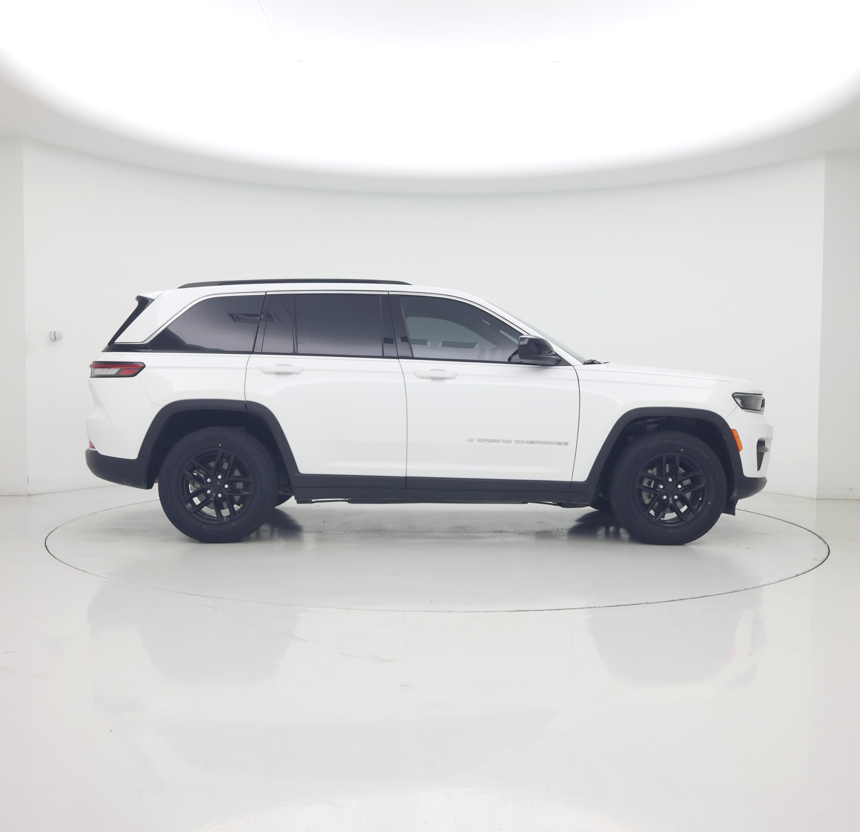 Thumbnail: 2024 Jeep Grand Cherokee - 7