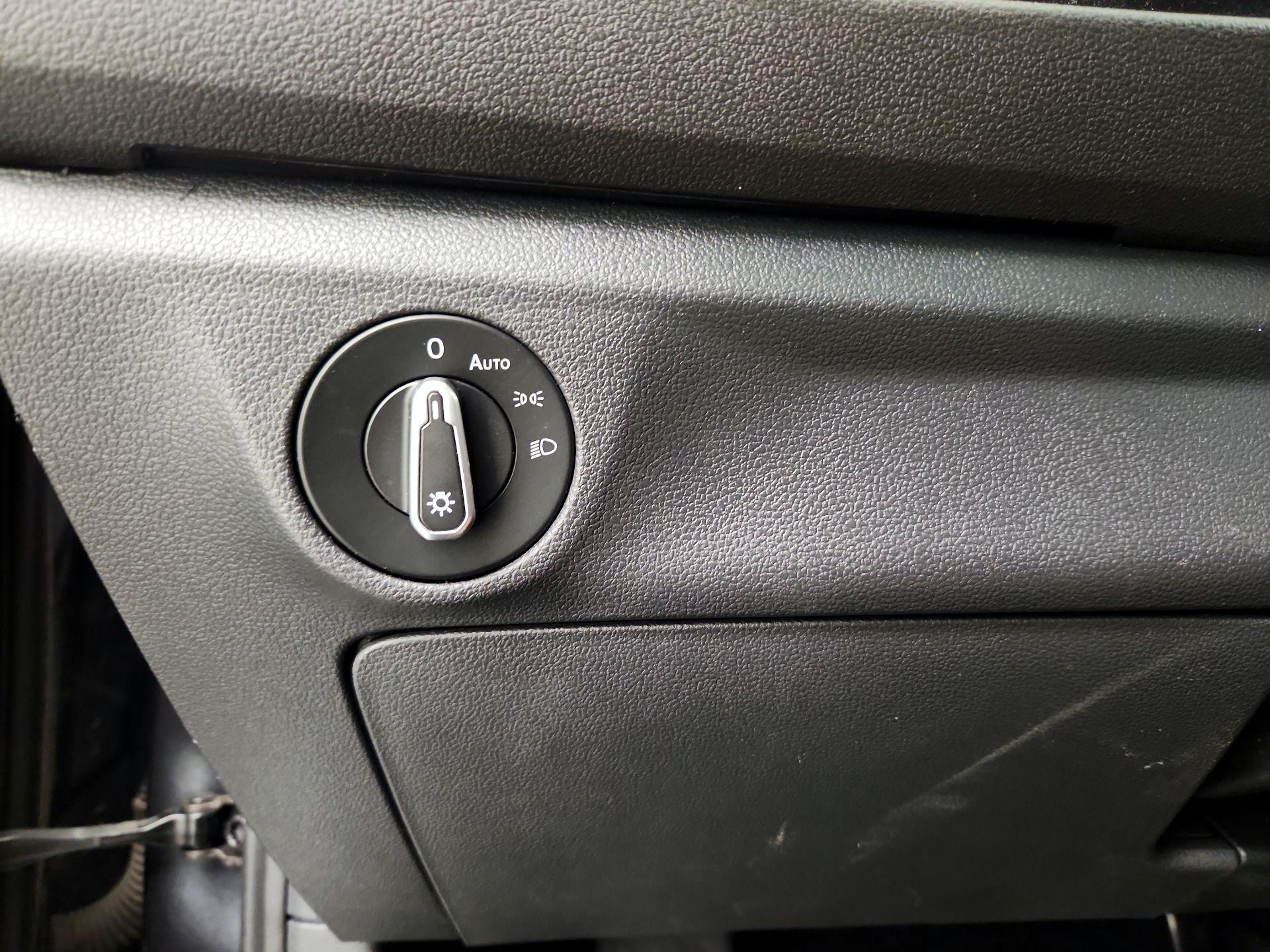 Thumbnail: 2023 Volkswagen Jetta - 13