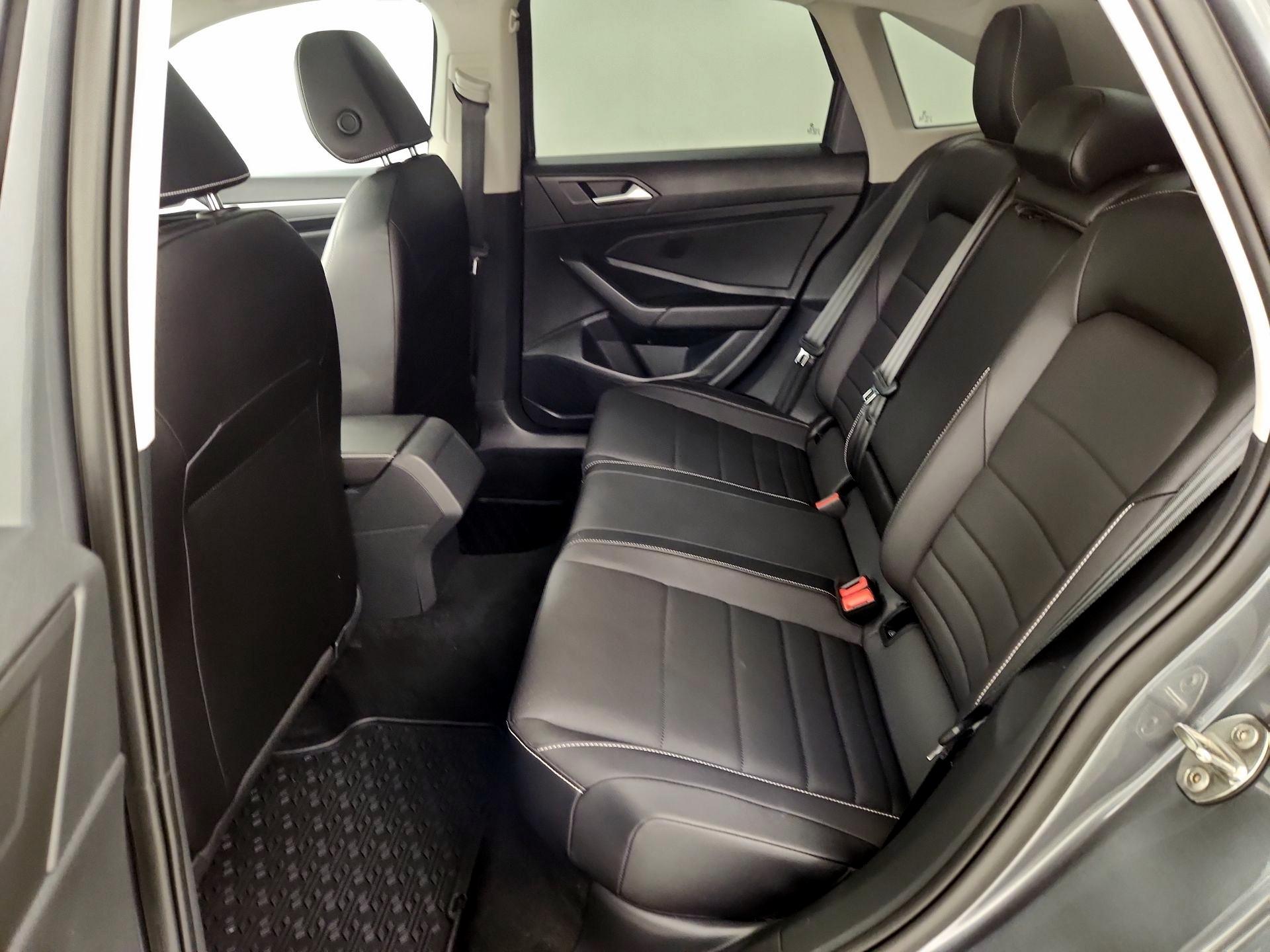 Thumbnail: 2023 Volkswagen Jetta - 20