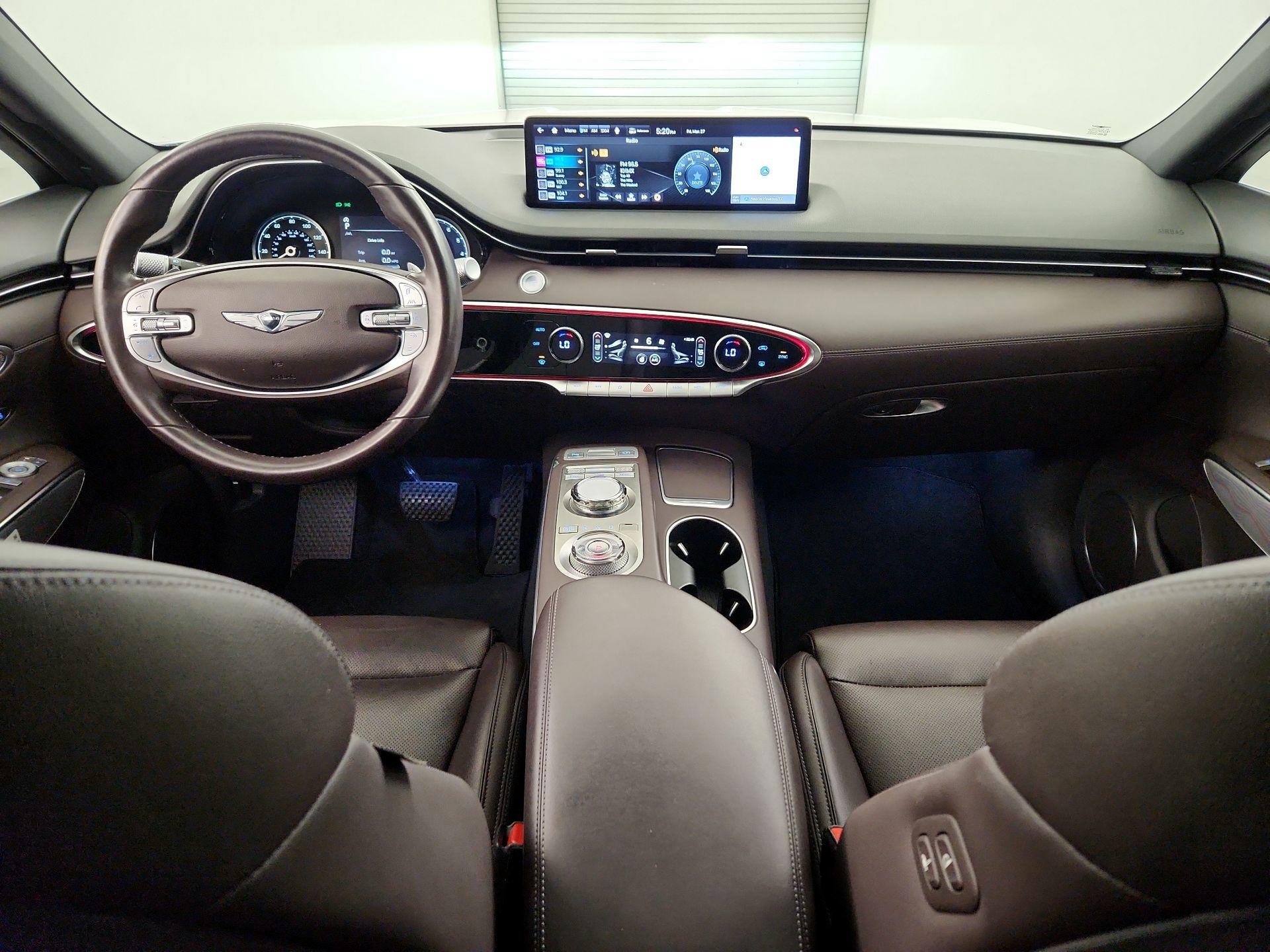 Thumbnail: 2022 Genesis GV70 - 9