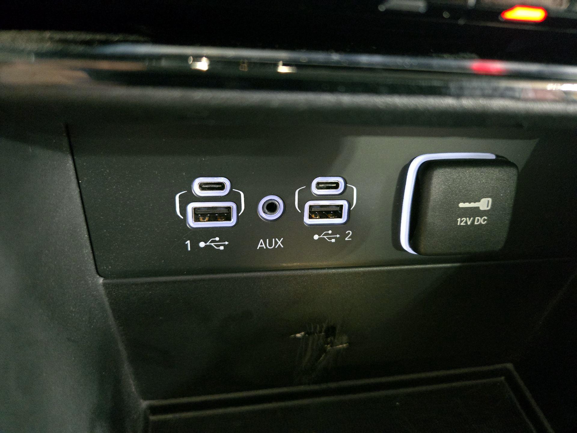 Thumbnail: 2023 Jeep Grand Cherokee - 19