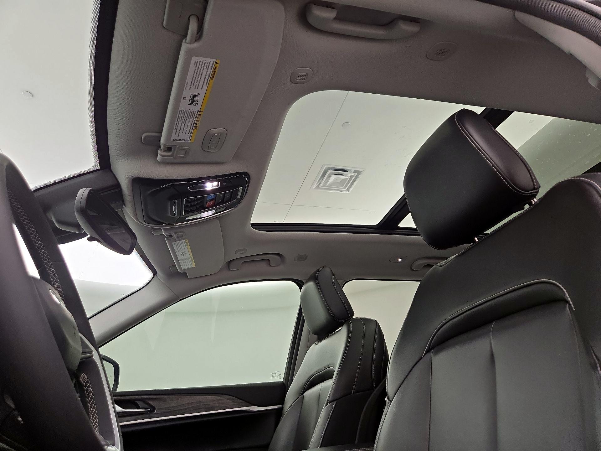 Thumbnail: 2023 Jeep Grand Cherokee - 20