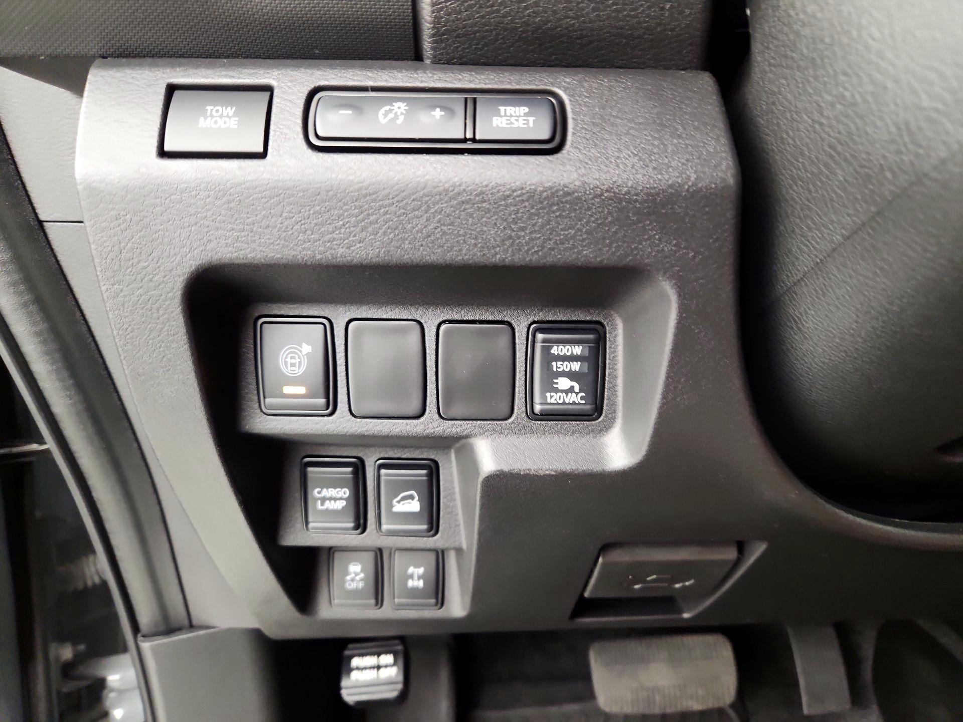 Thumbnail: 2023 Nissan Frontier - 13