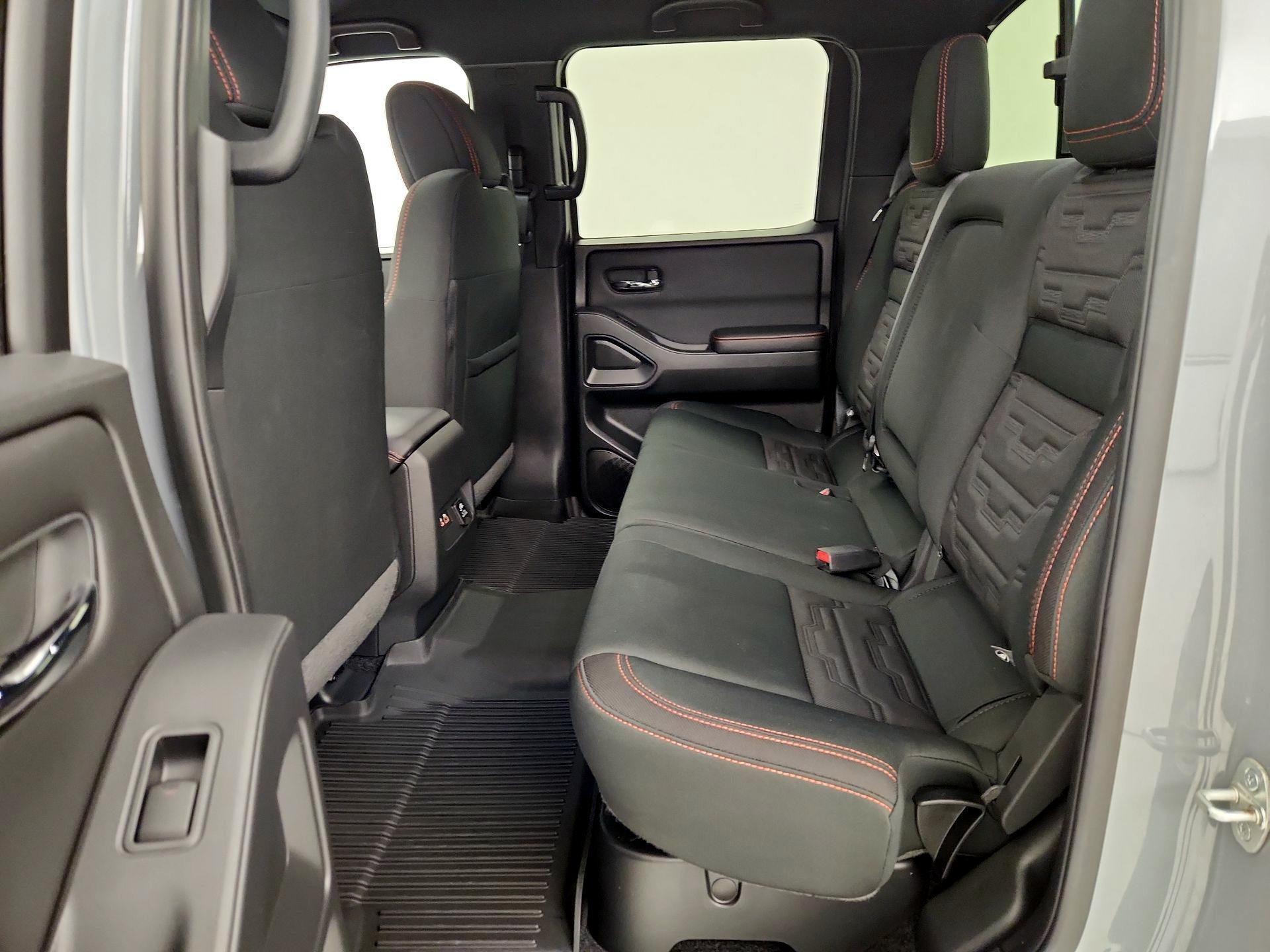 Thumbnail: 2023 Nissan Frontier - 20