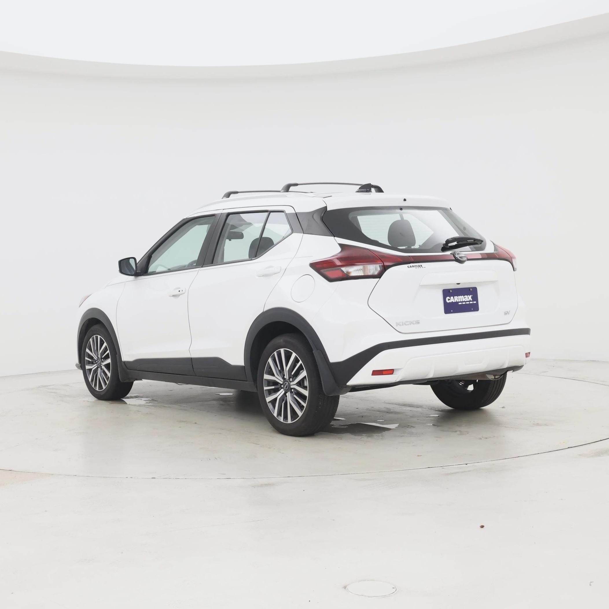 Thumbnail: 2024 Nissan Kicks - 2