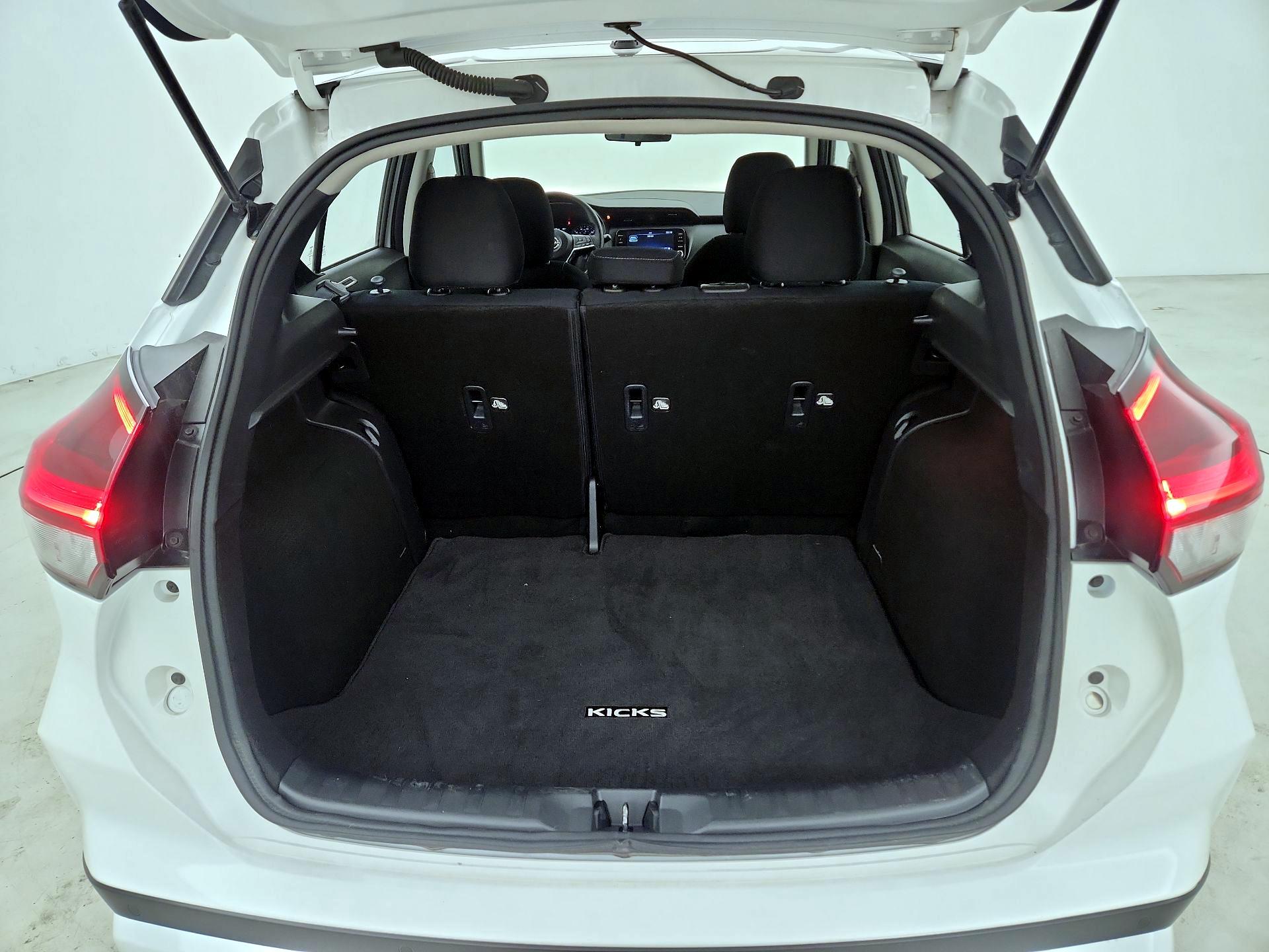 Thumbnail: 2024 Nissan Kicks - 20