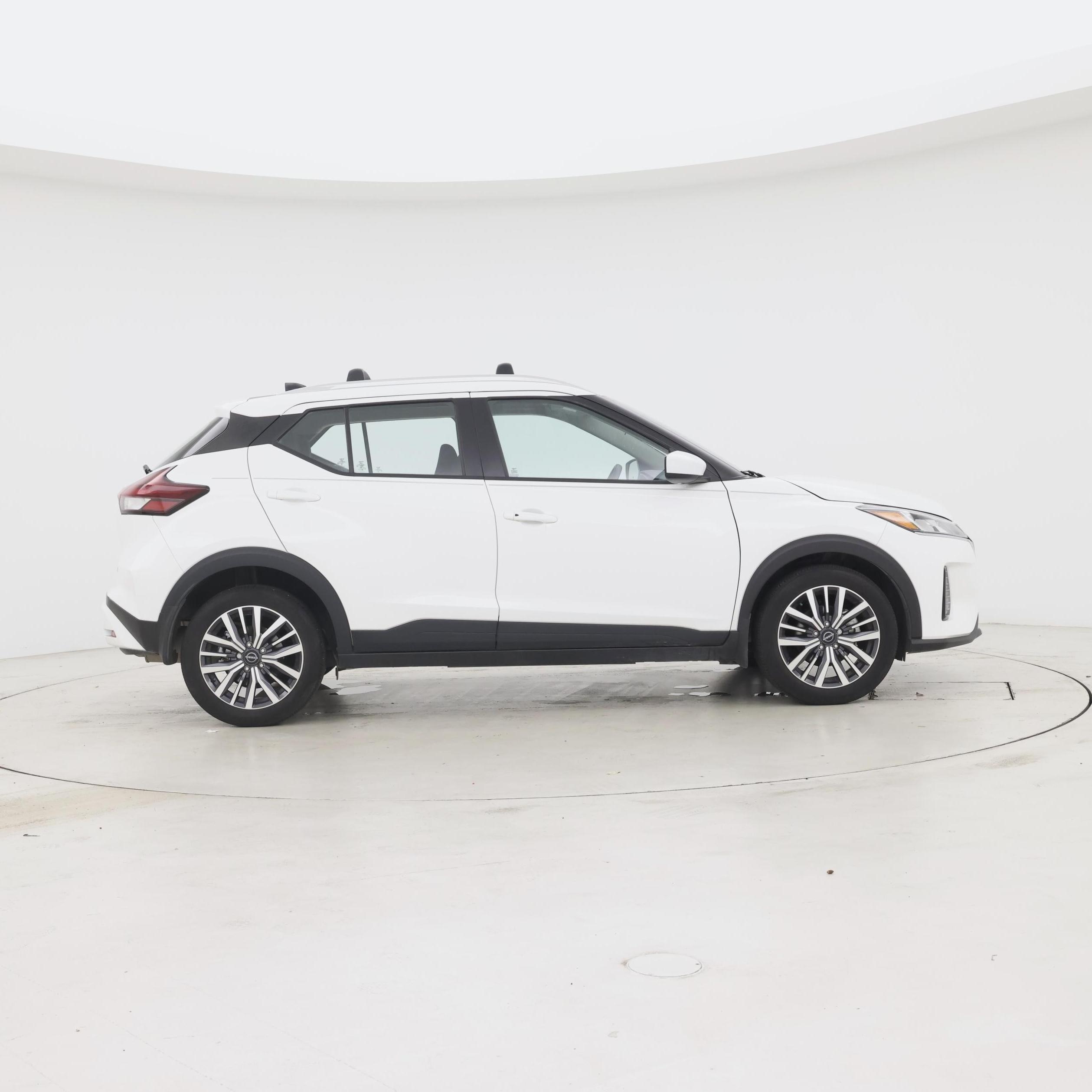 Thumbnail: 2024 Nissan Kicks - 7