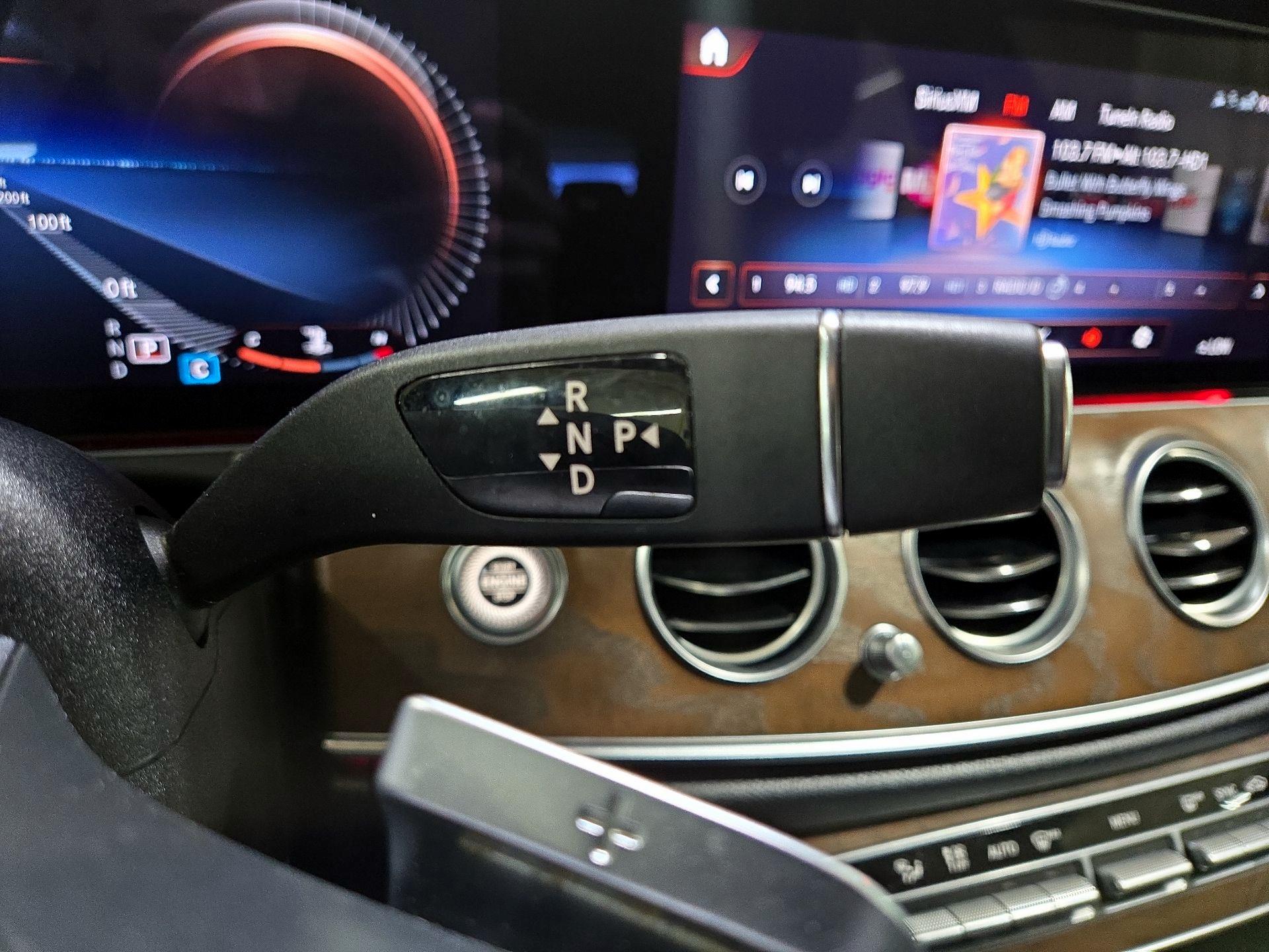 Thumbnail: 2023 Mercedes-Benz E-Class - 17