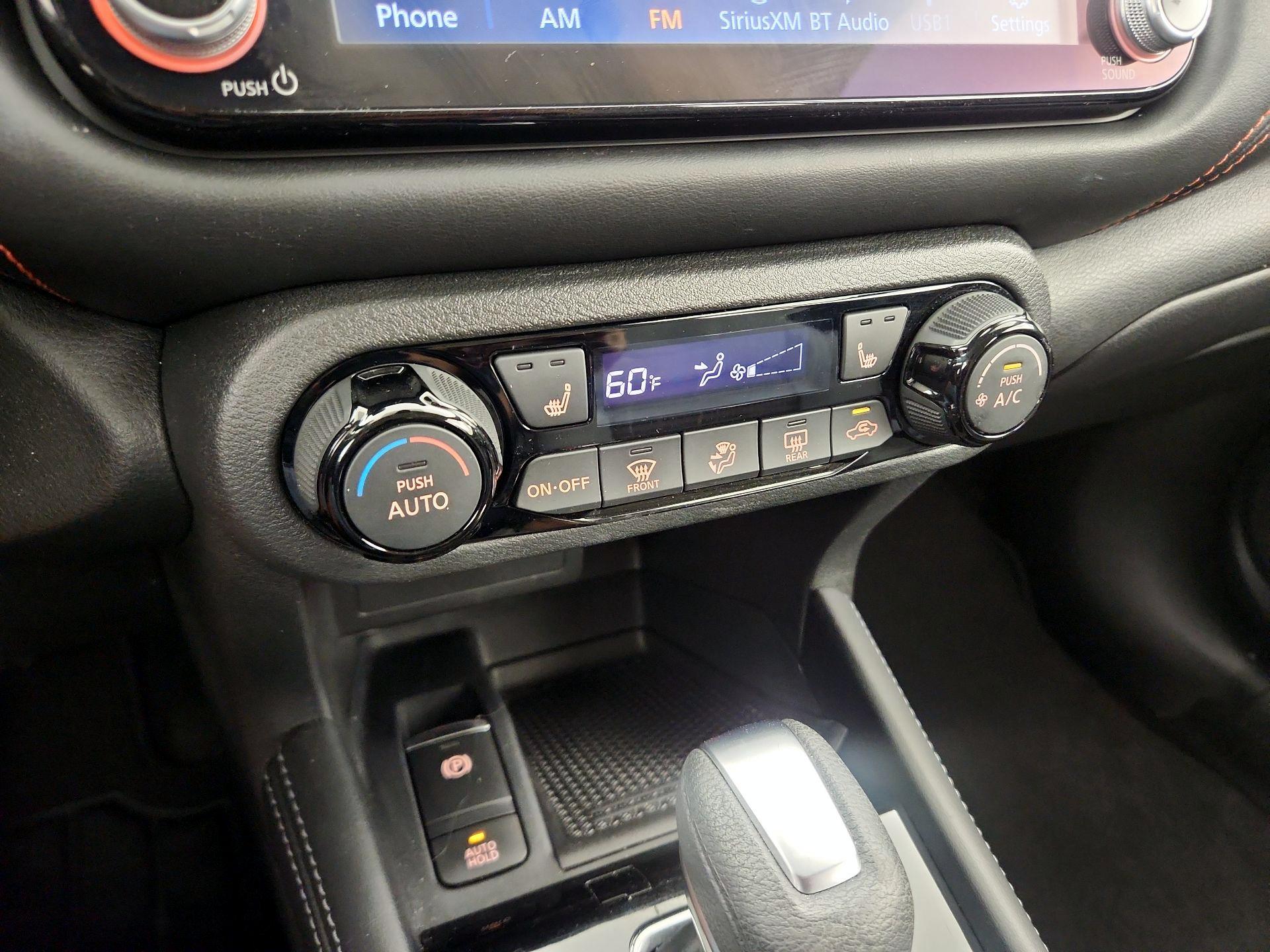 Thumbnail: 2023 Nissan Kicks - 16