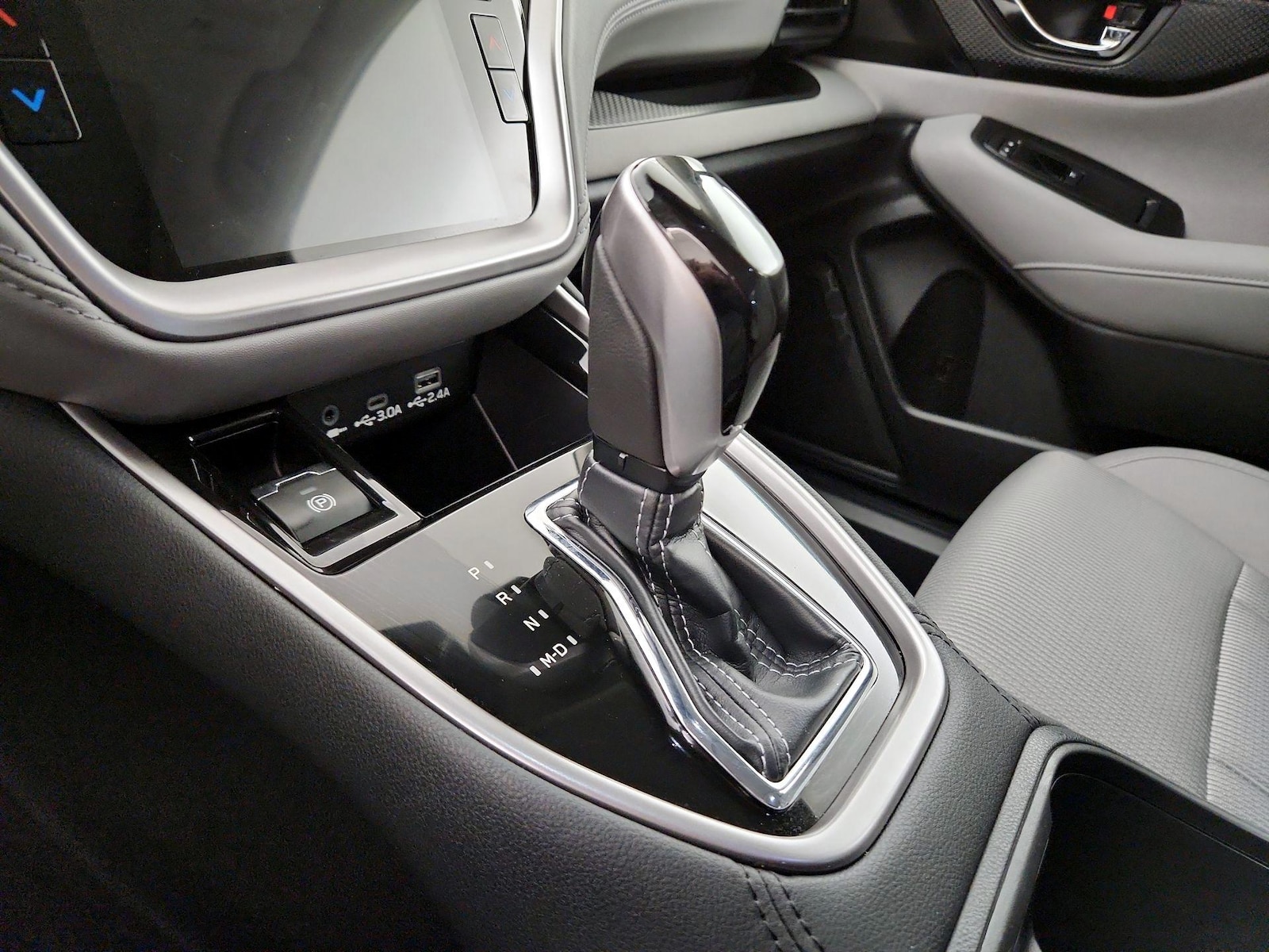 2025 Subaru Legacy Premium - Photo 16