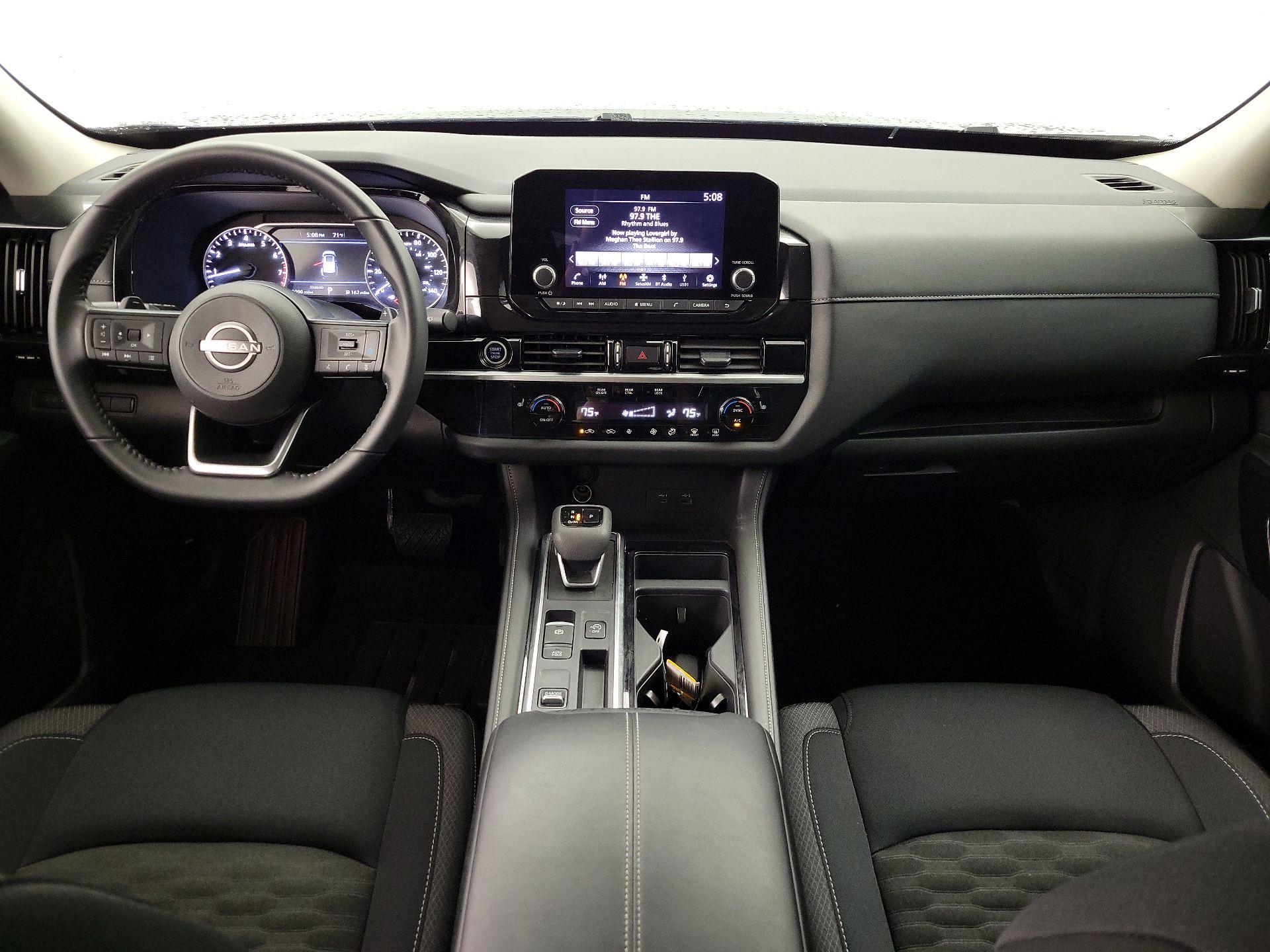 Thumbnail: 2024 Nissan Pathfinder - 9