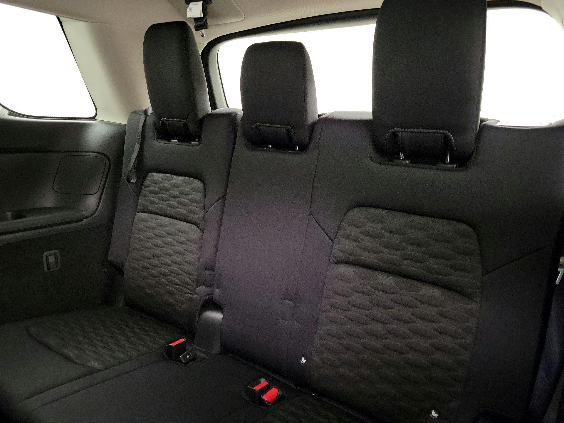 Thumbnail: 2024 Nissan Pathfinder - 18