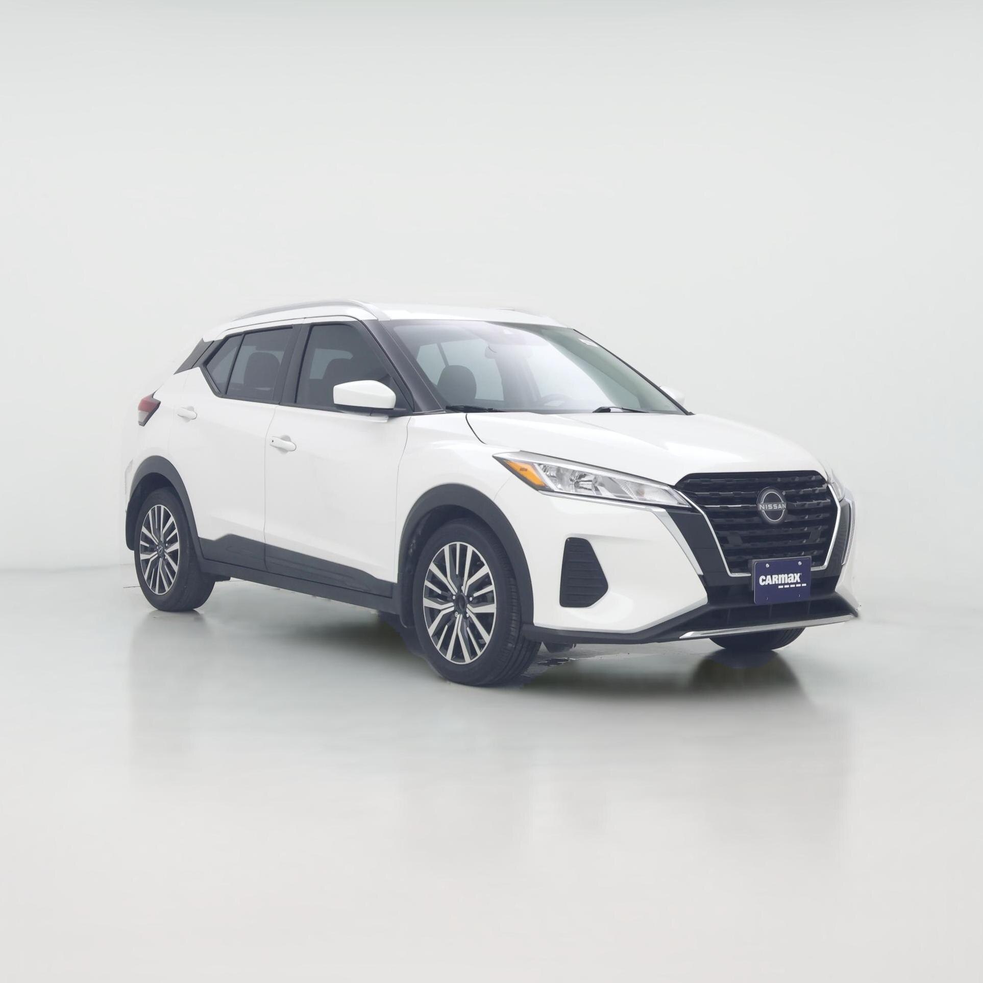 Thumbnail: 2023 Nissan Kicks - 1
