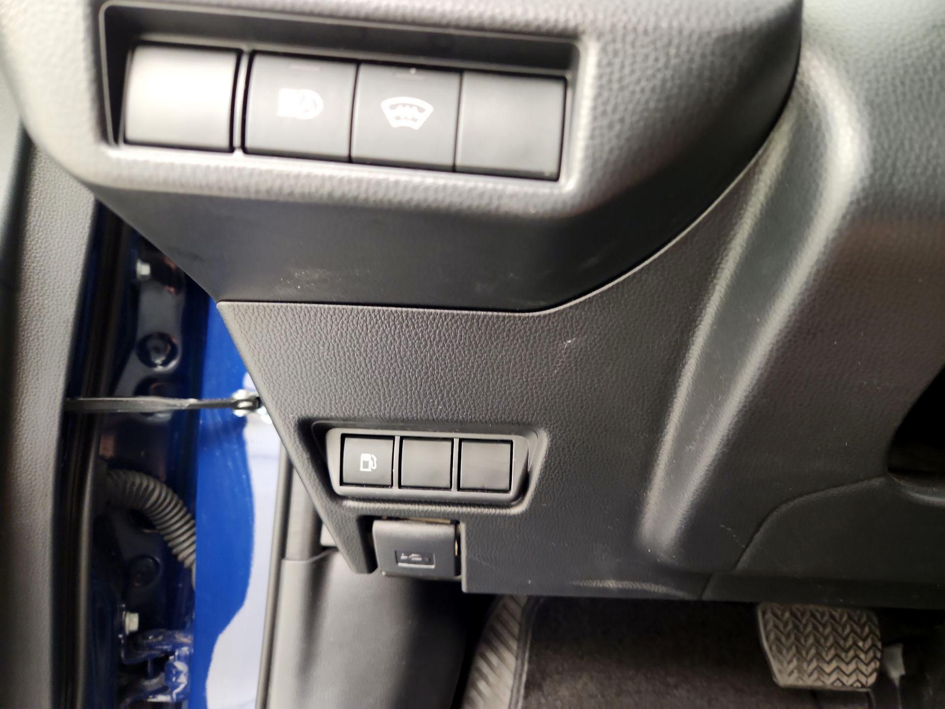 Thumbnail: 2025 Toyota Prius - 13