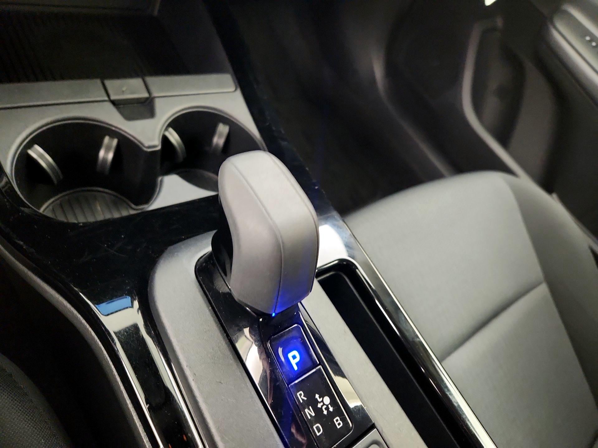 Thumbnail: 2025 Toyota Prius - 17