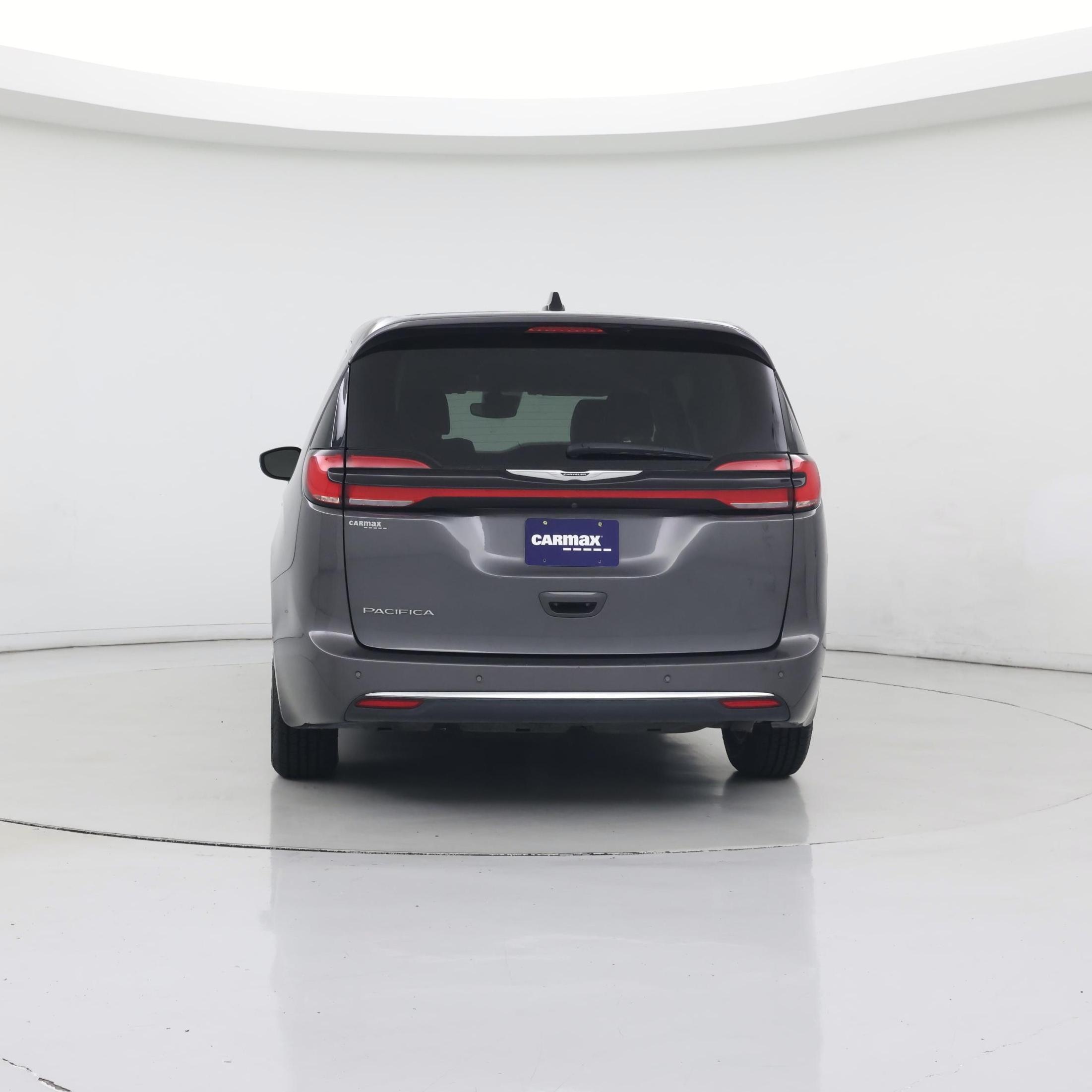 Thumbnail: 2023 Chrysler Pacifica - 6