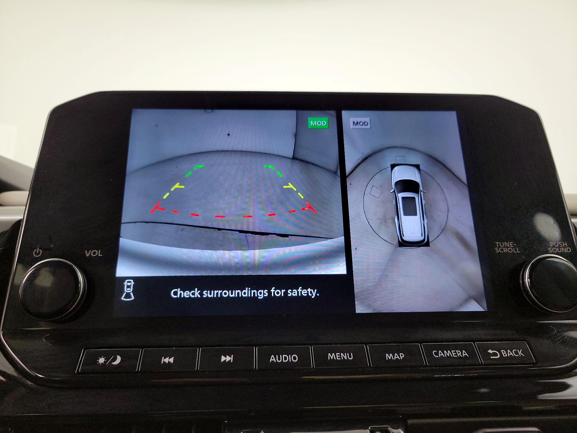 Thumbnail: 2023 Nissan Pathfinder - 14