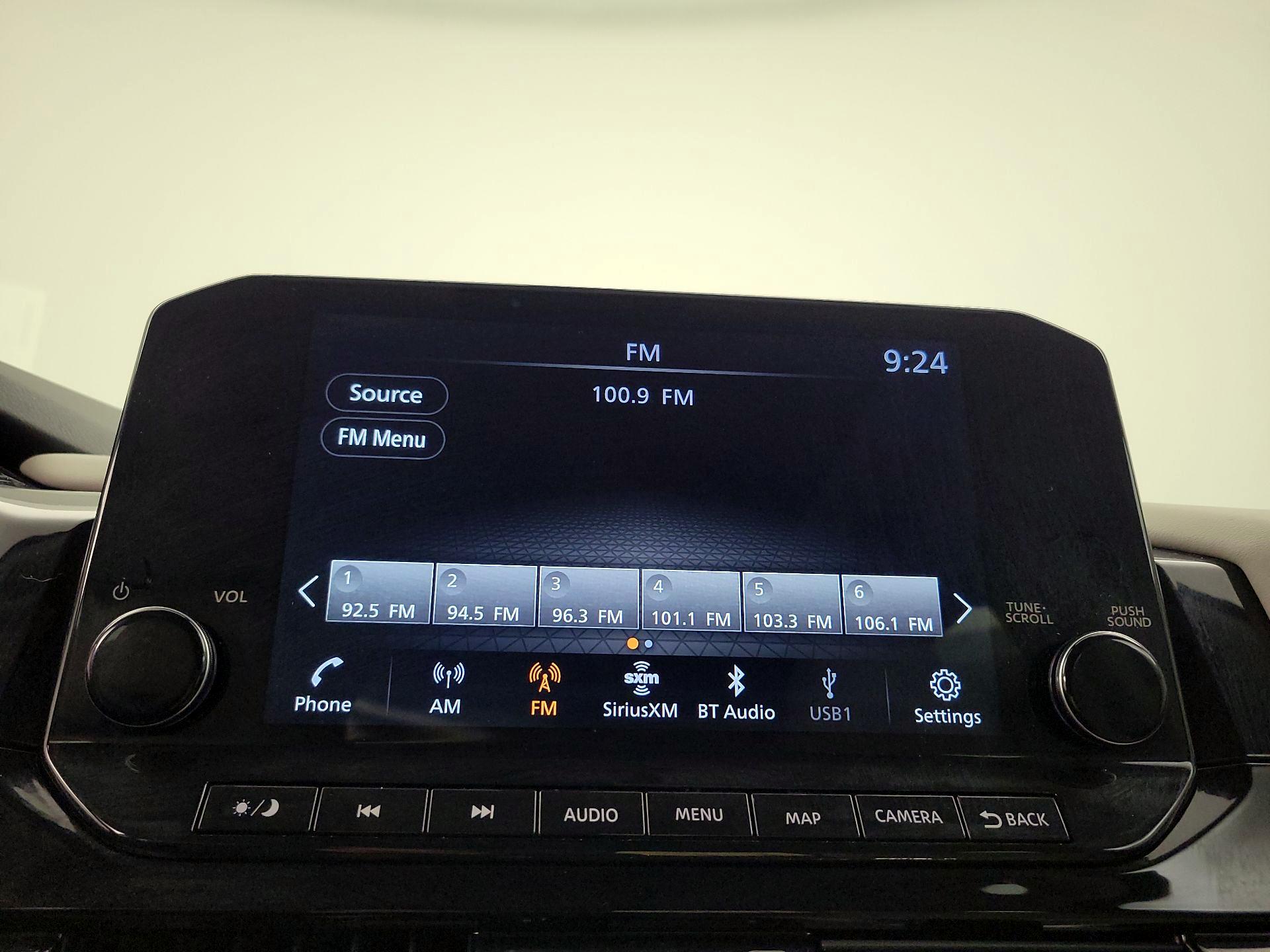 Thumbnail: 2023 Nissan Pathfinder - 15