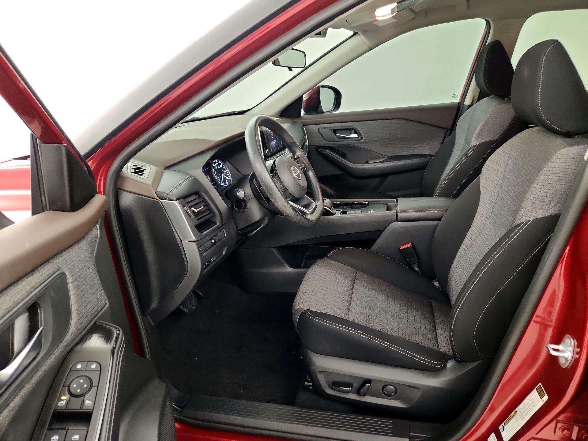 Thumbnail: 2023 Nissan Rogue - 11