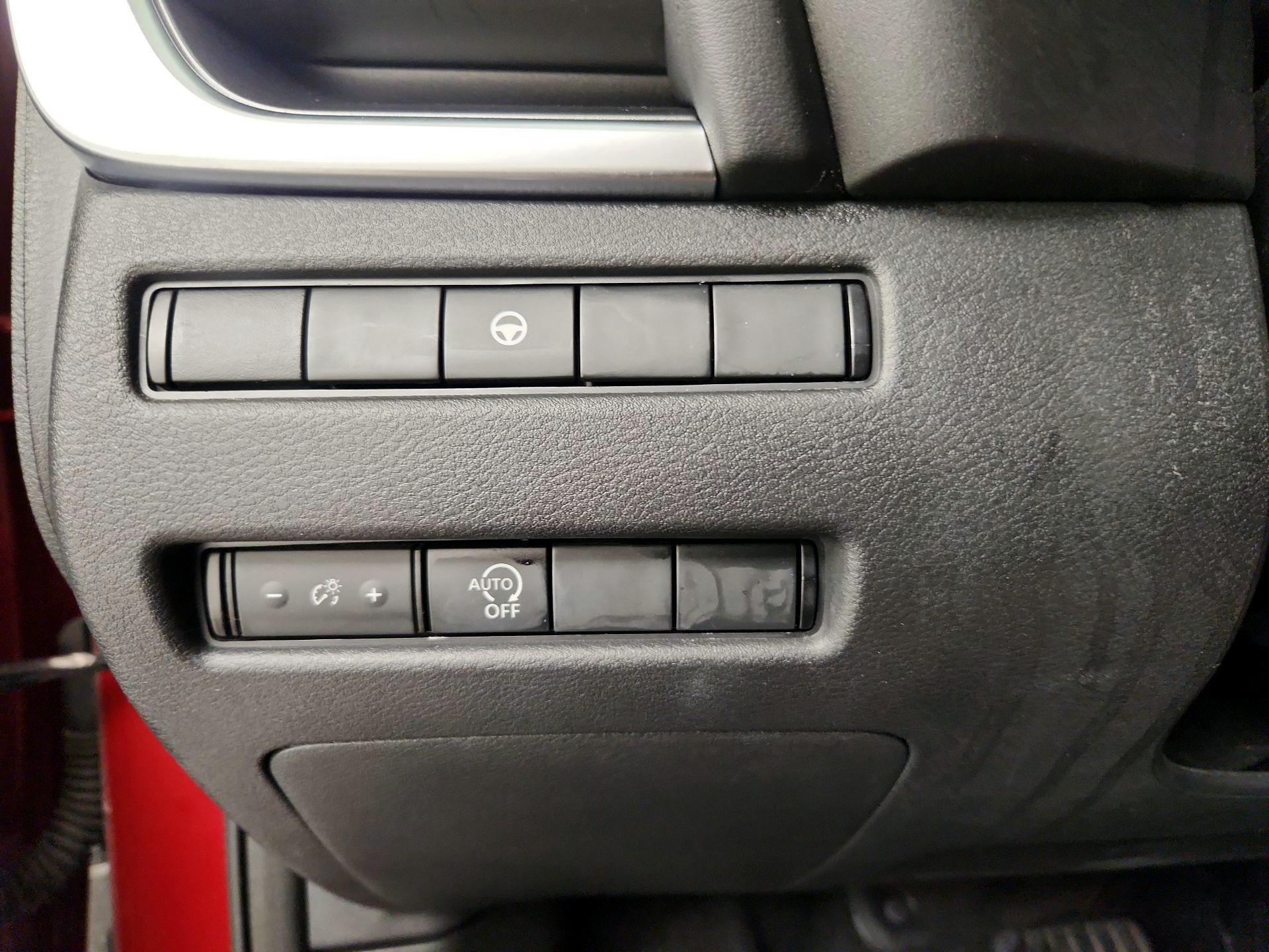 Thumbnail: 2023 Nissan Rogue - 13