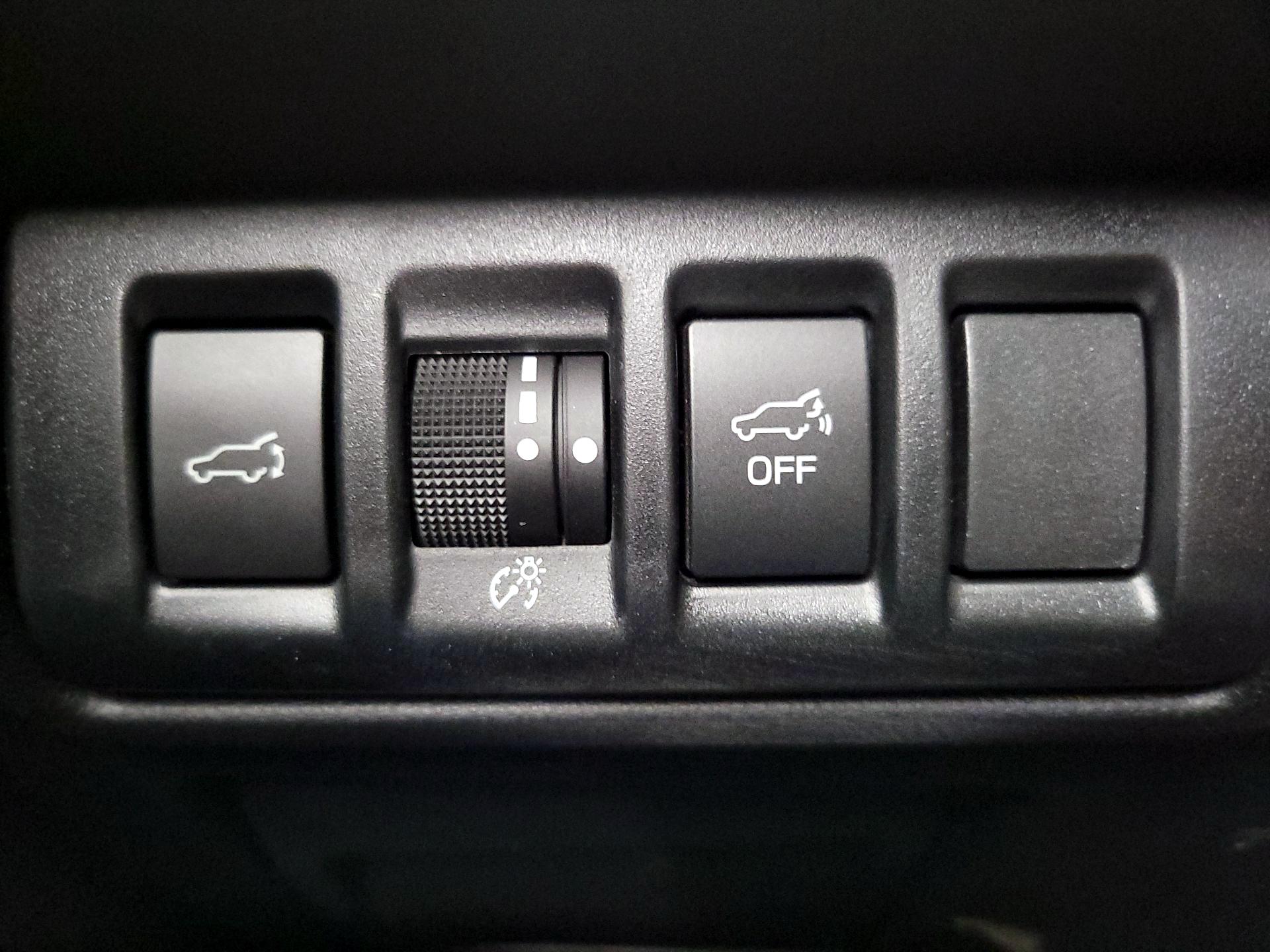 Thumbnail: 2023 Subaru Outback - 13