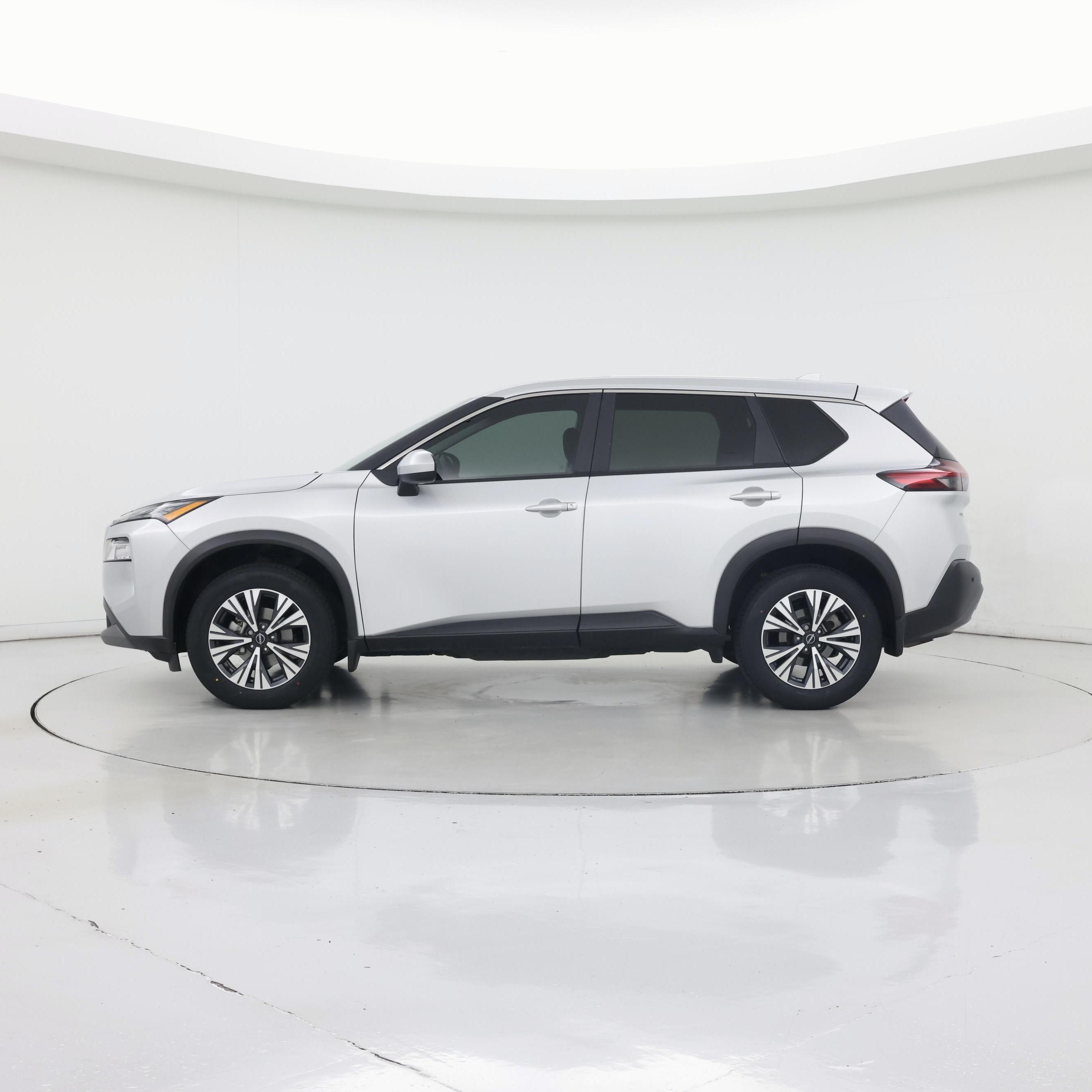 Thumbnail: 2023 Nissan Rogue - 3