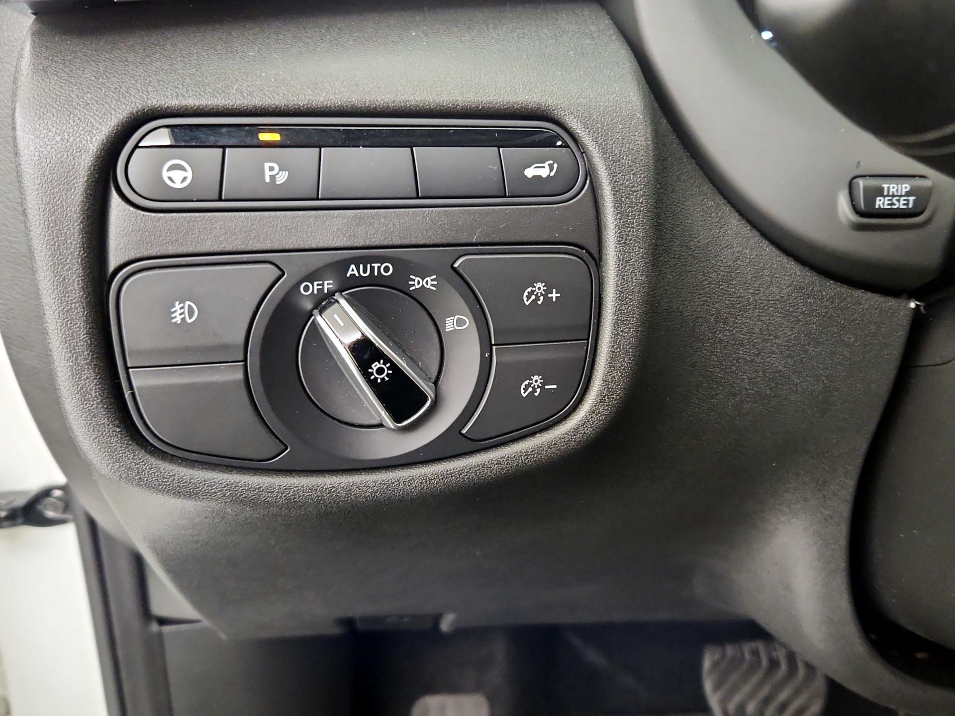 Thumbnail: 2023 INFINITI QX55 - 13