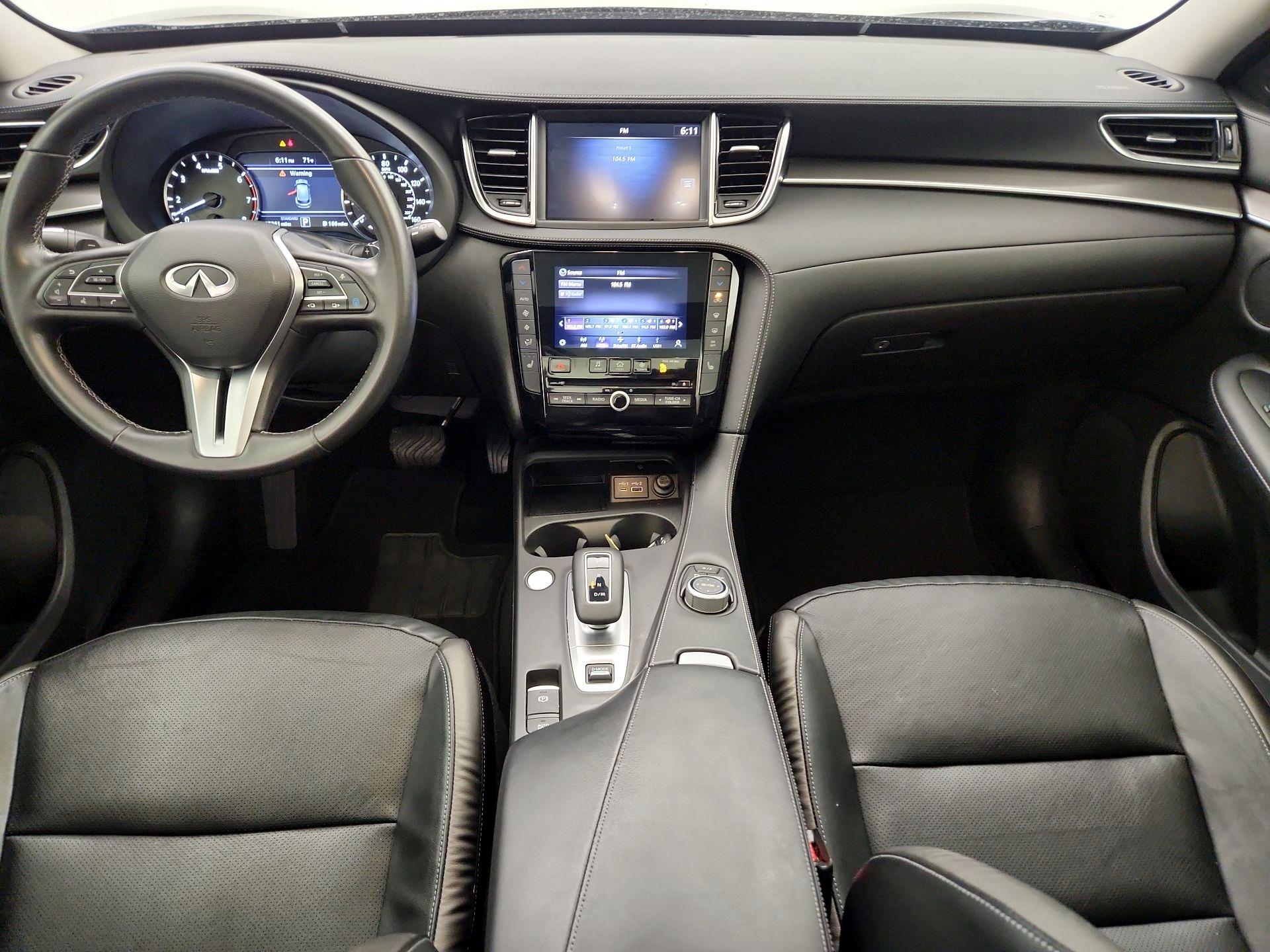 Thumbnail: 2023 INFINITI QX50 - 9