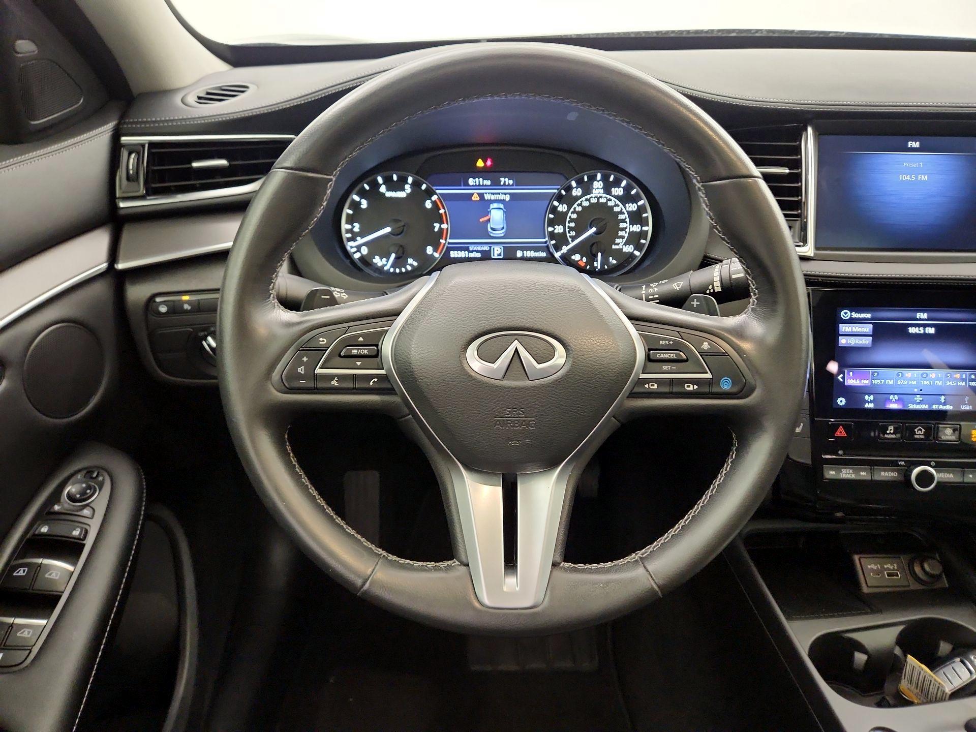 Thumbnail: 2023 INFINITI QX50 - 10