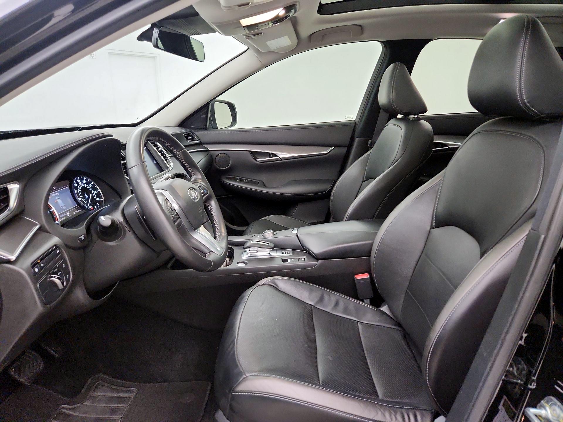 Thumbnail: 2023 INFINITI QX50 - 11