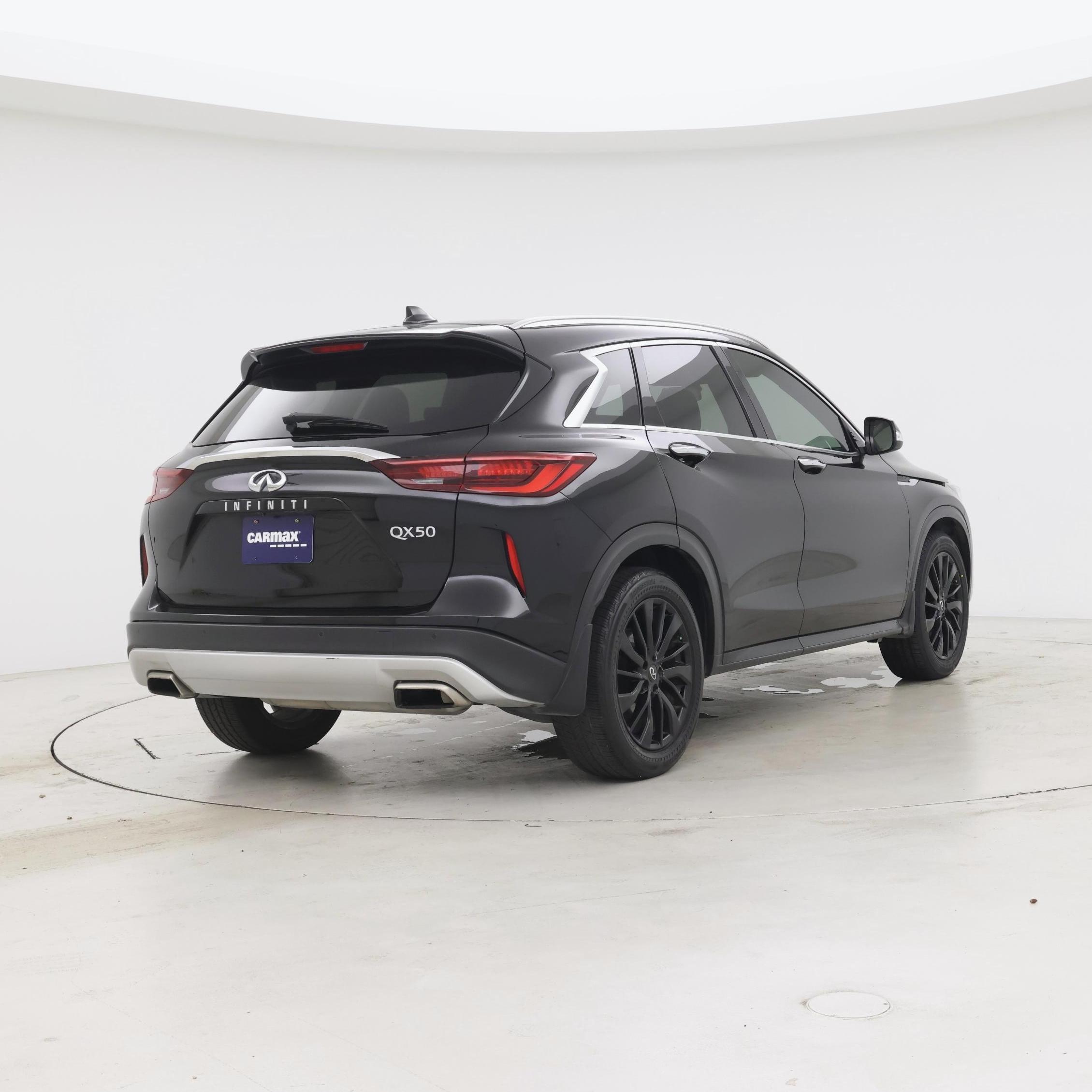 Thumbnail: 2023 INFINITI QX50 - 8