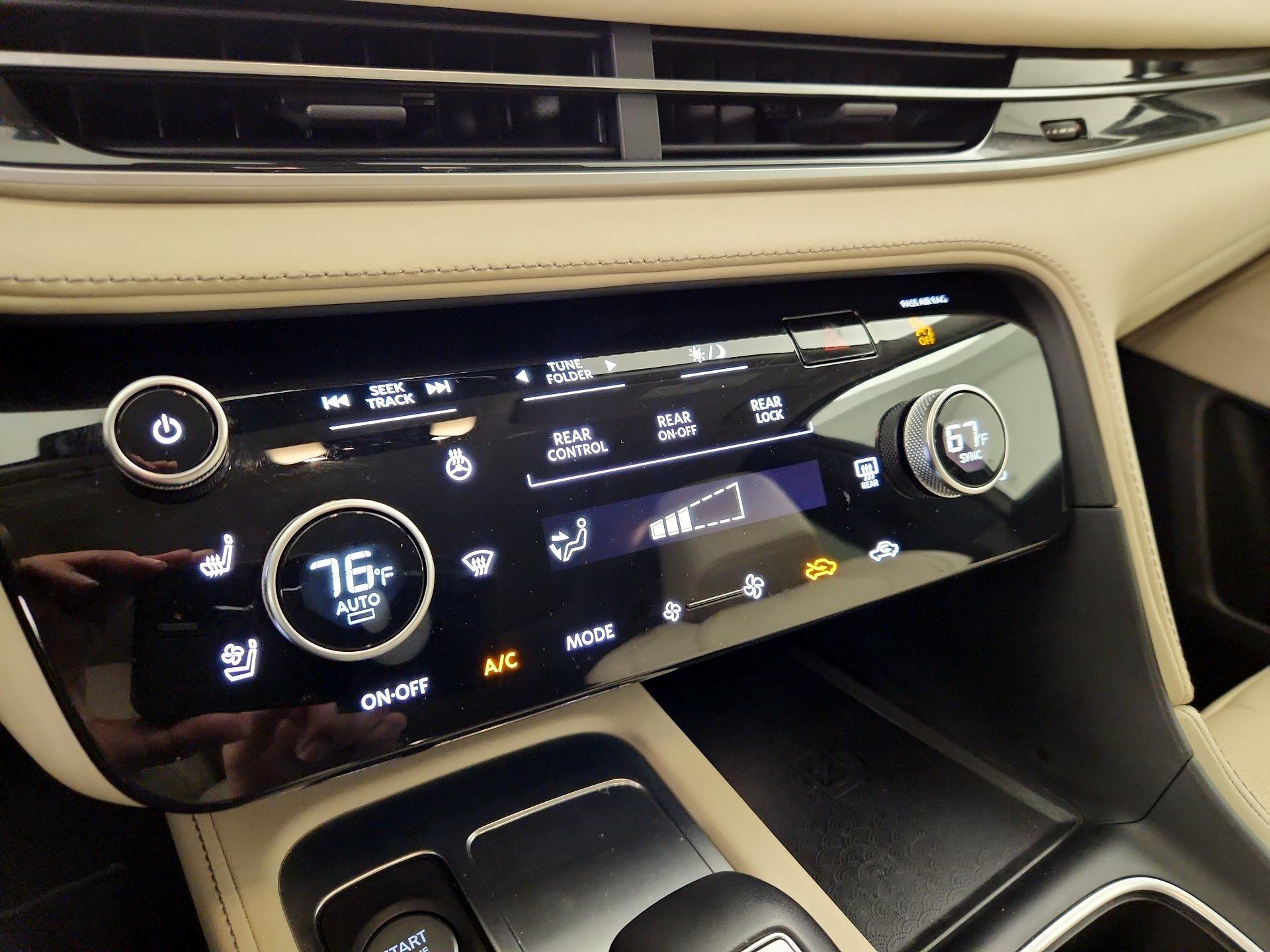Thumbnail: 2024 INFINITI QX60 - 17