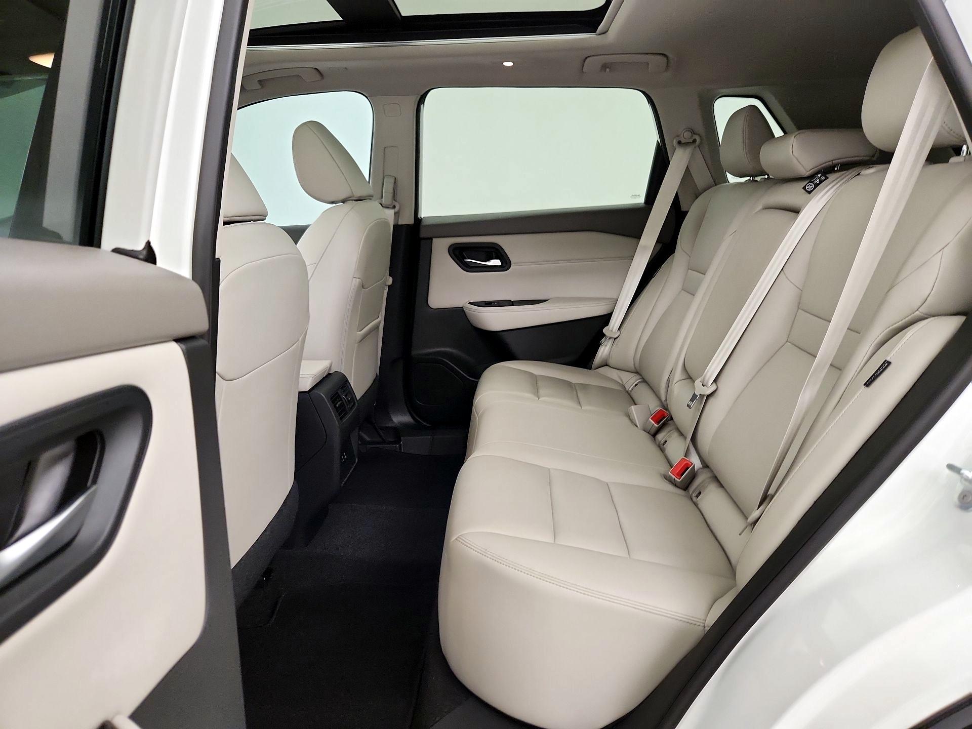 Thumbnail: 2023 Nissan Rogue - 20