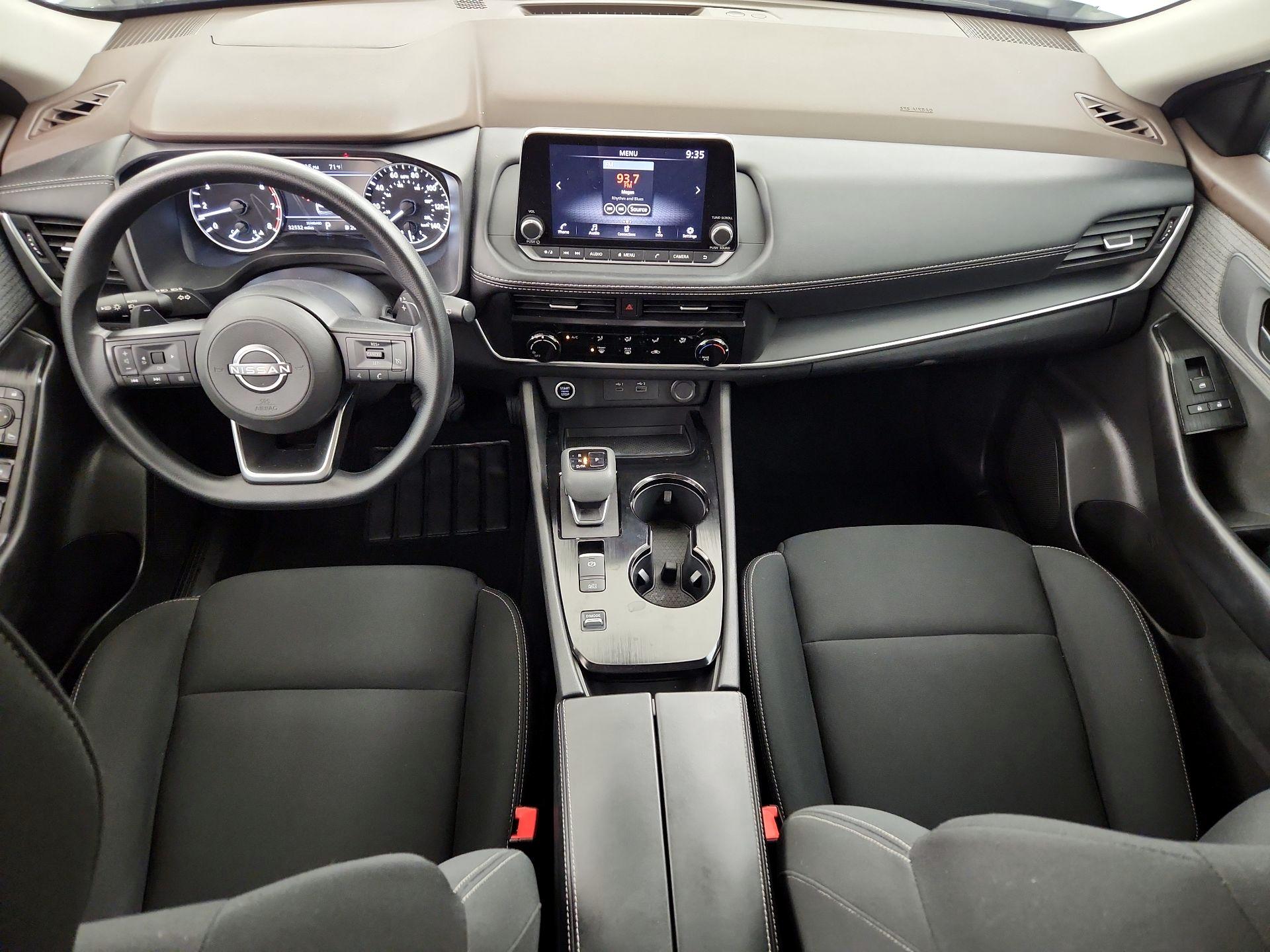 Thumbnail: 2023 Nissan Rogue - 9