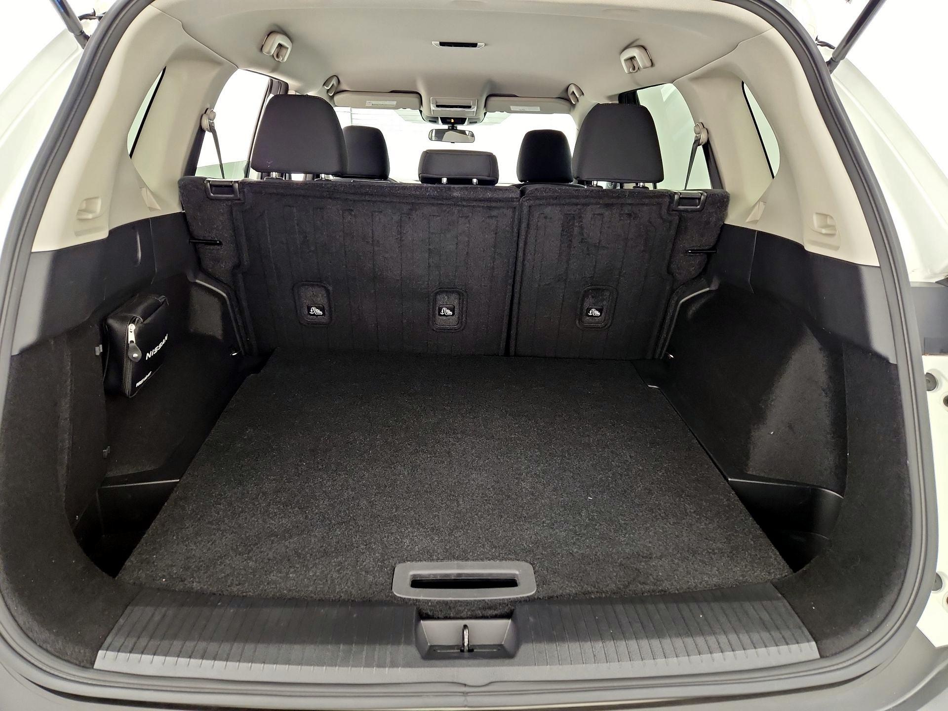 Thumbnail: 2023 Nissan Rogue - 20